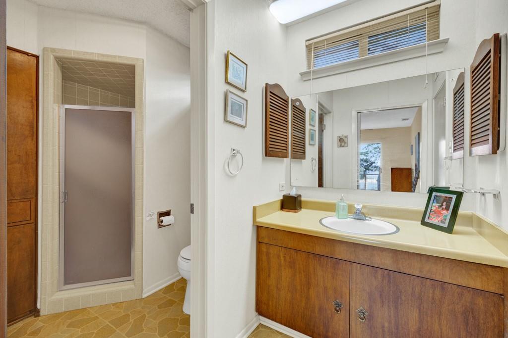 3187 Lakeview Dr, Canyon Lake, TX 78133