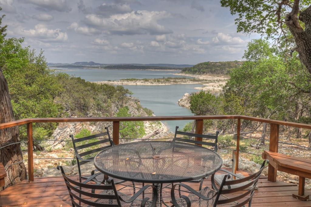 3187 Lakeview Dr, Canyon Lake, TX 78133