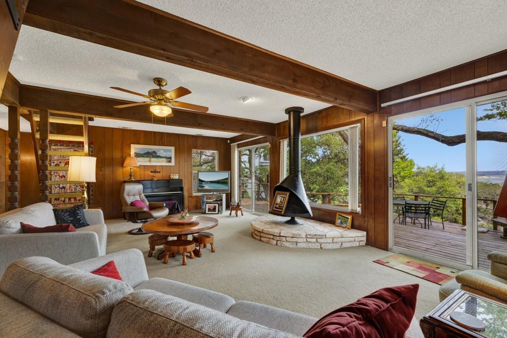 3187 Lakeview Dr, Canyon Lake, TX 78133