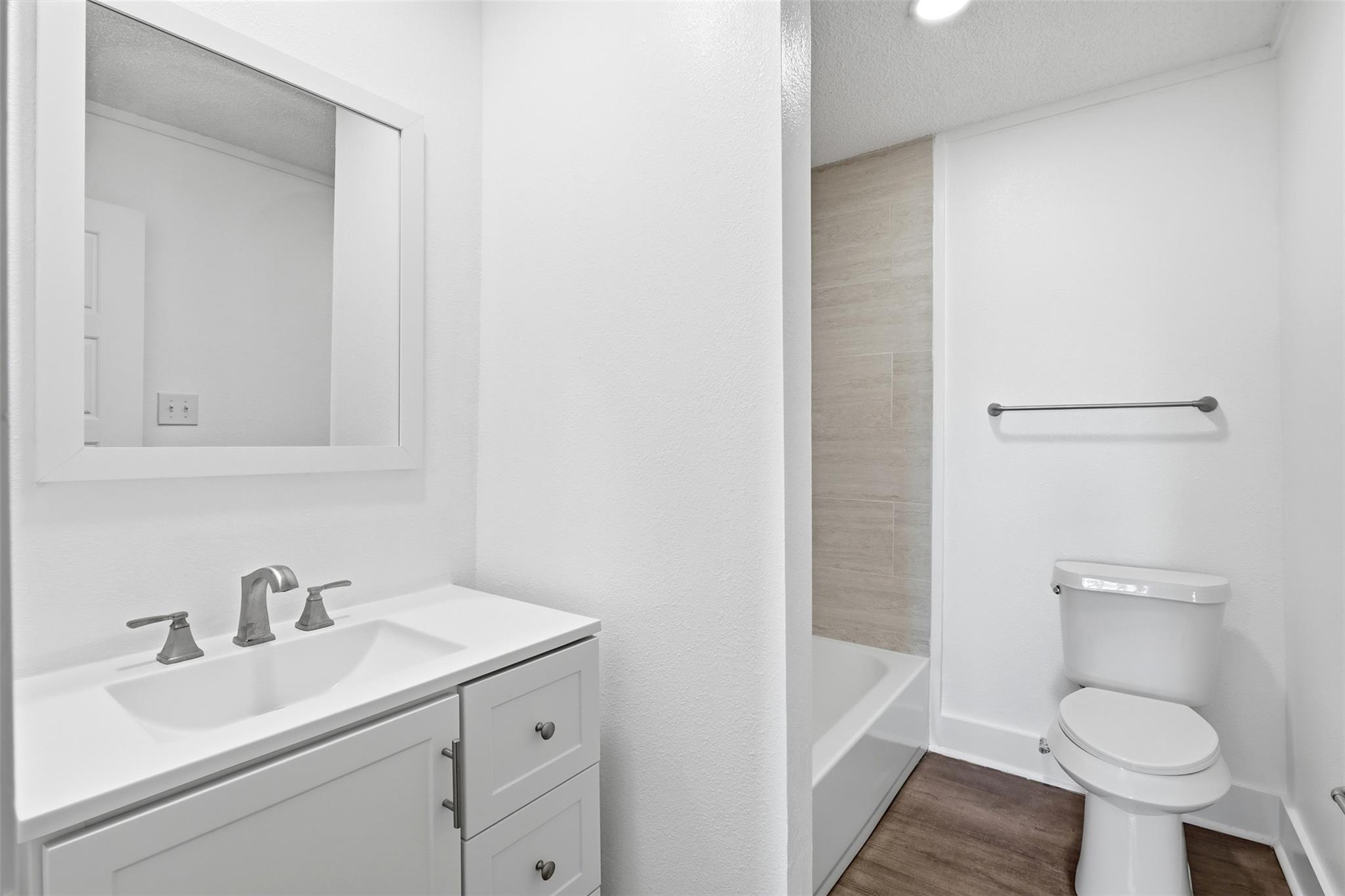 100 Howard Dr, Schertz, TX 78154