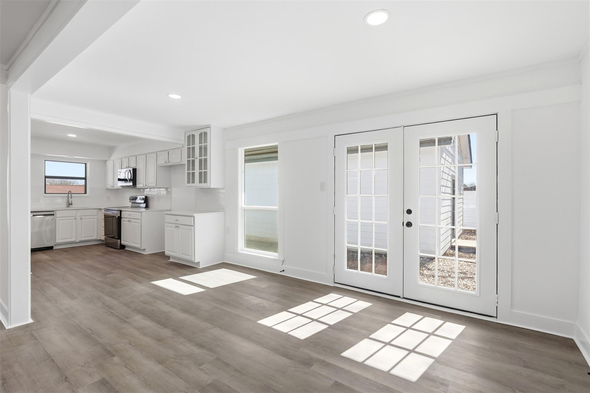 100 Howard Dr, Schertz, TX 78154