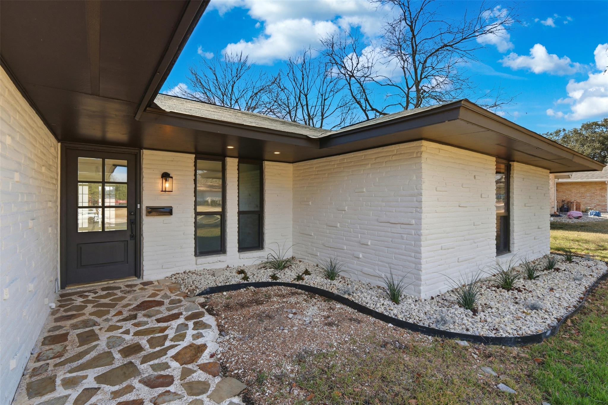 100 Howard Dr, Schertz, TX 78154