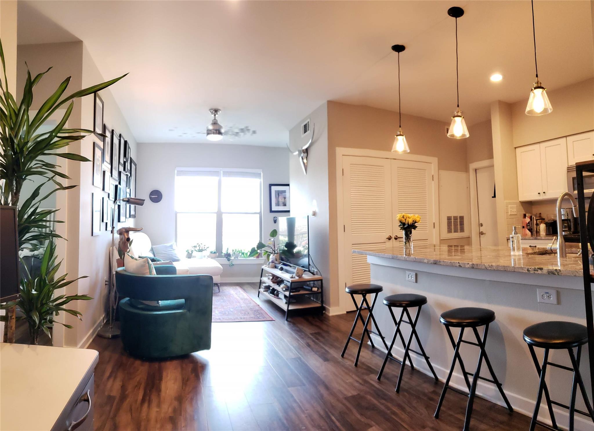 1201 Grove Blvd # 1801, Austin, TX 78741