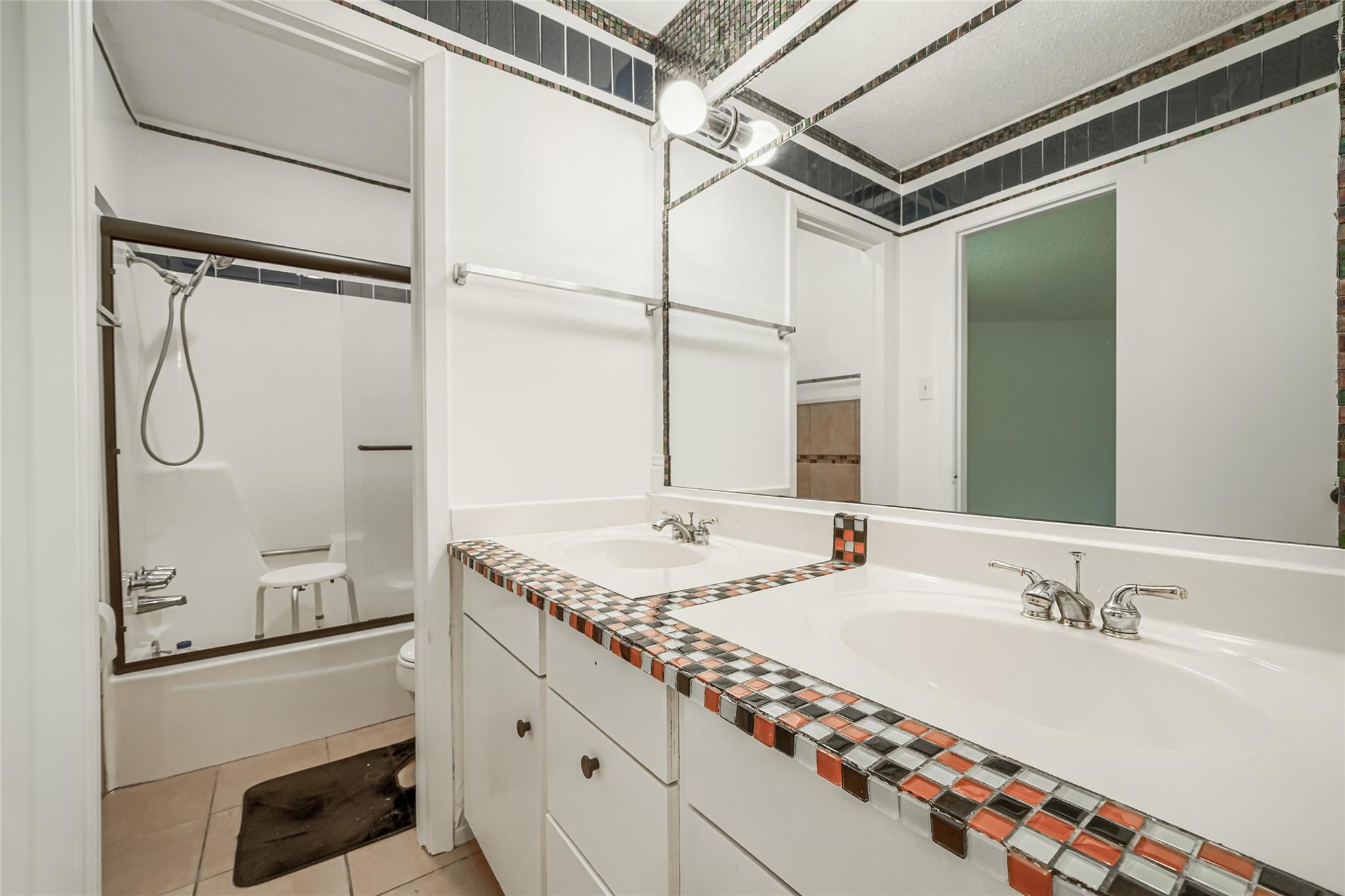 6810 Thorncliffe Dr # A, Austin, TX 78731