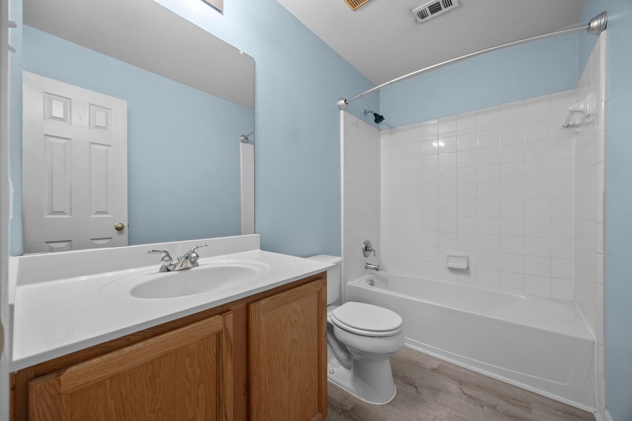 3009 Hanstrom Ct, Hutto, TX 78634