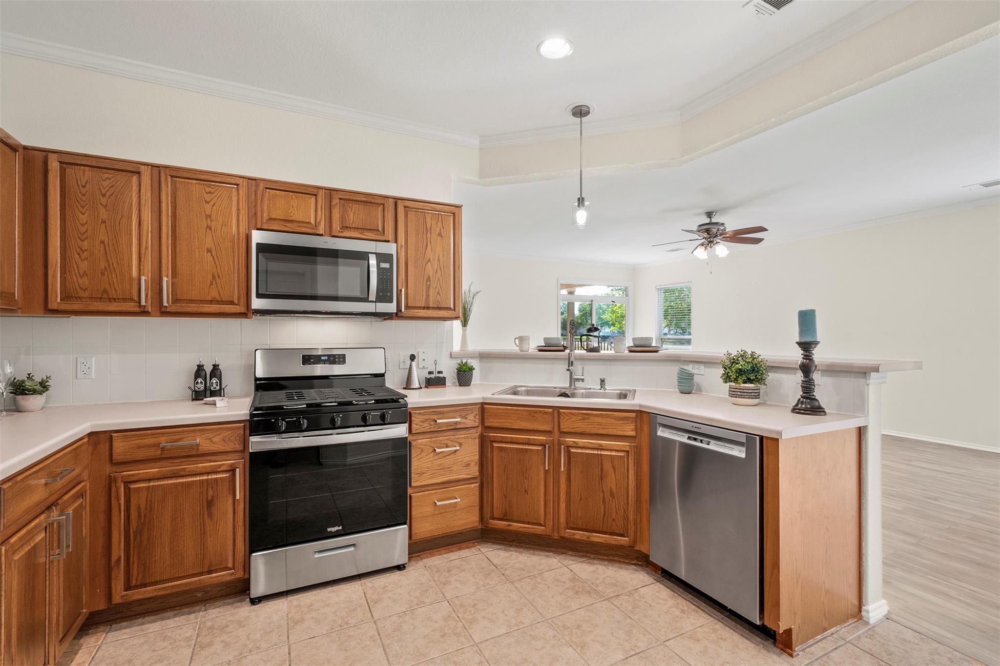 111 Nassau Cir, Georgetown, TX 78633