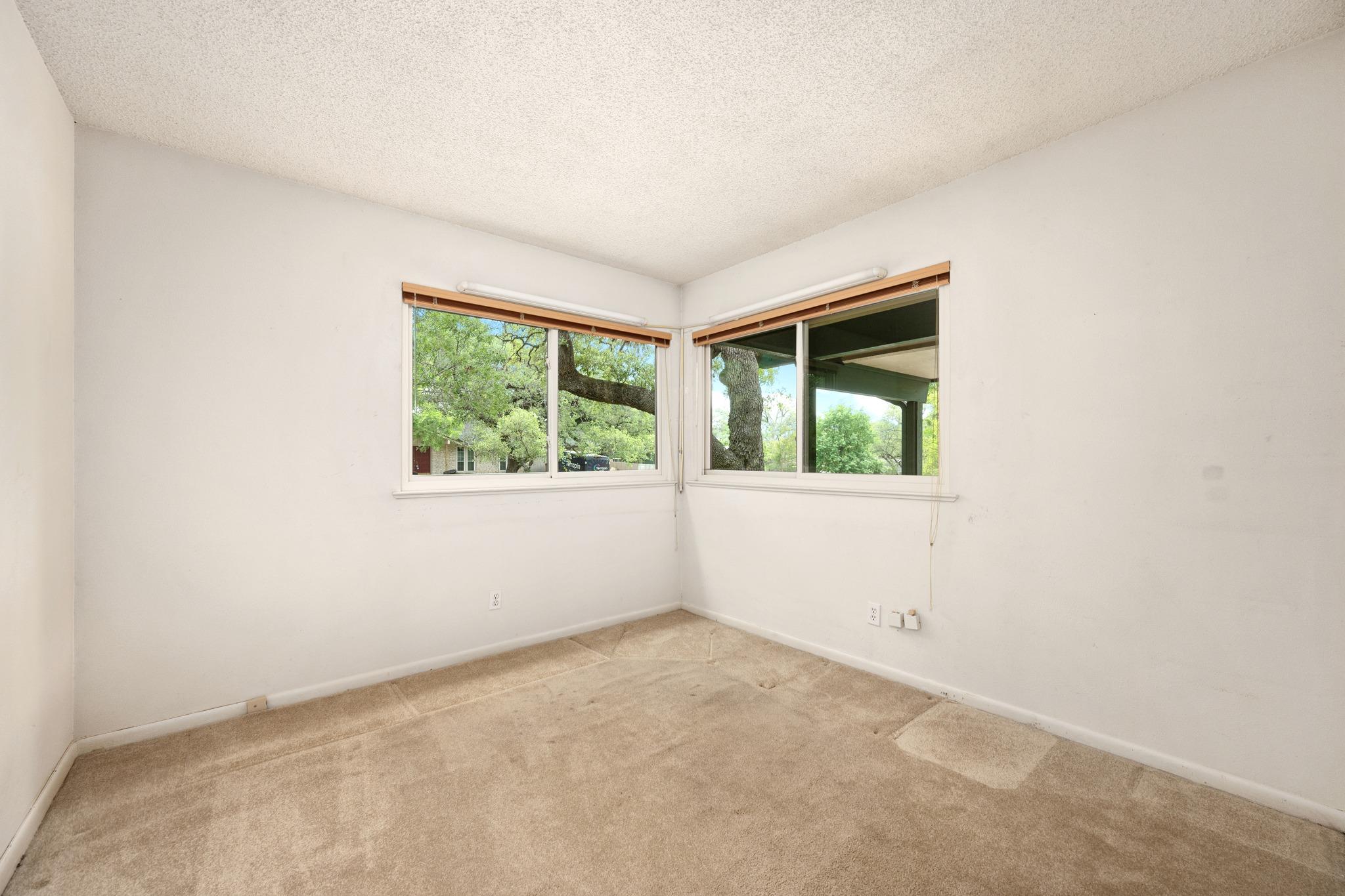 8010 Hillrise Dr, Austin, TX 78759