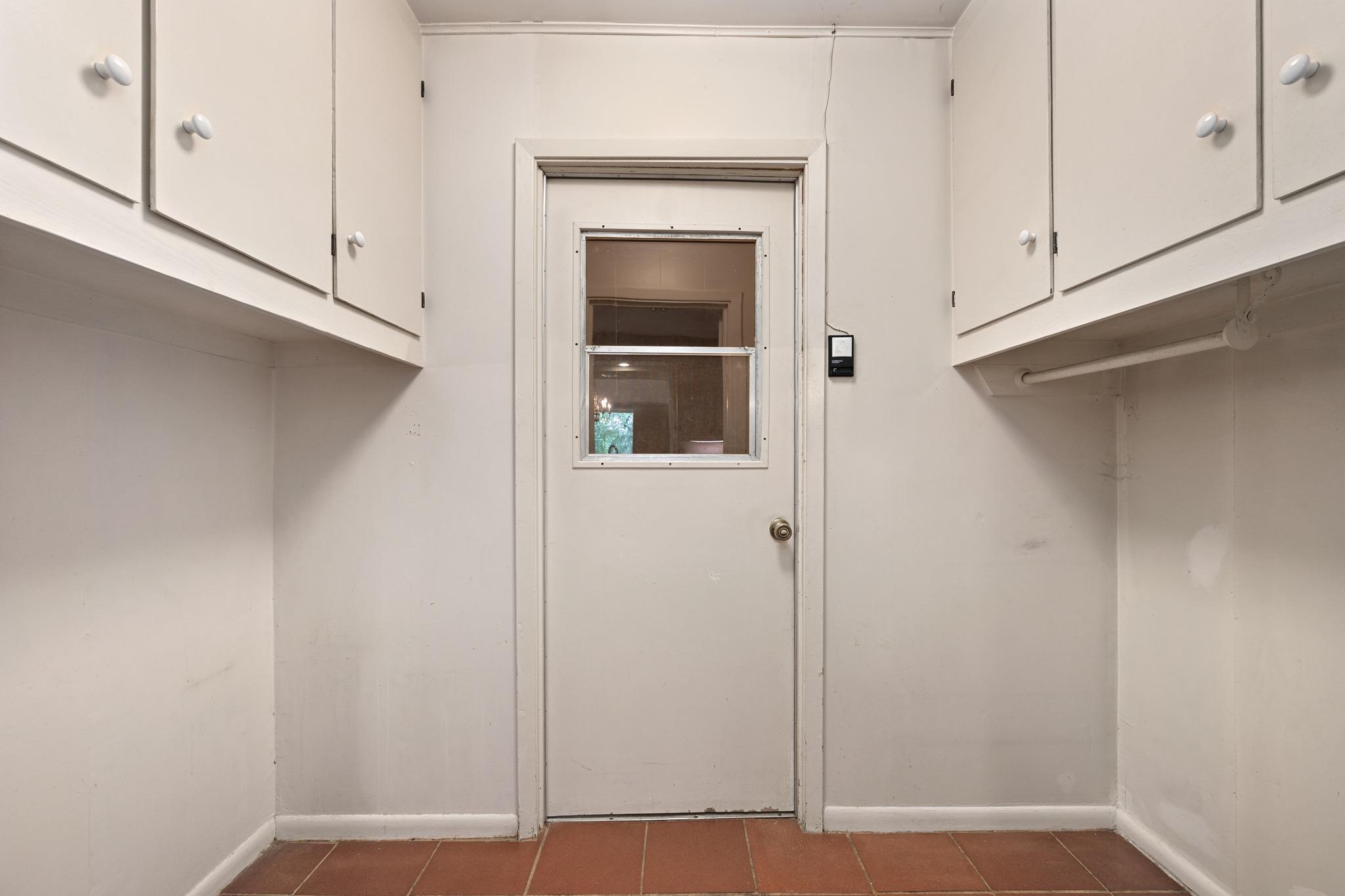 8010 Hillrise Dr, Austin, TX 78759