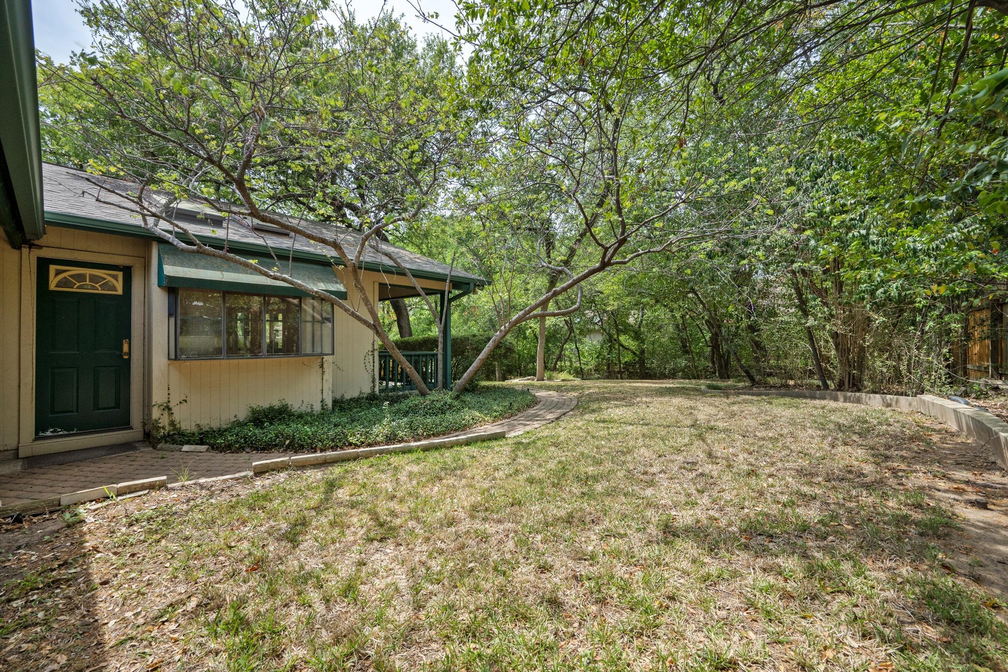 8010 Hillrise Dr, Austin, TX 78759