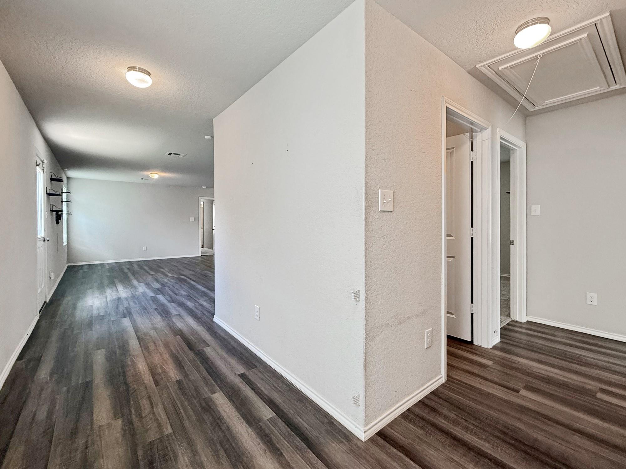 1215 Robbins Point, San Antonio, TX 78245