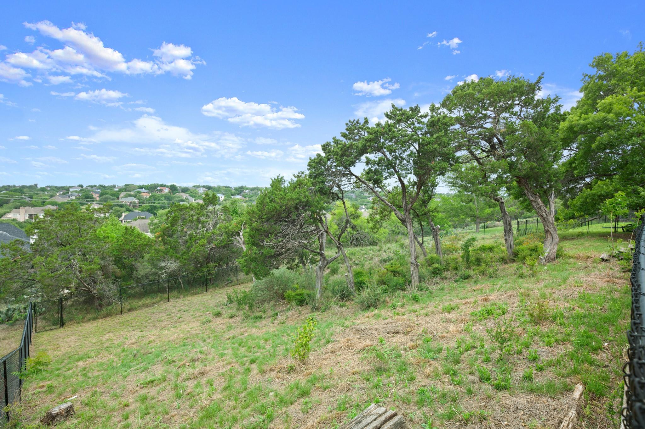 10700 Windridge Dr, Austin, TX 78759