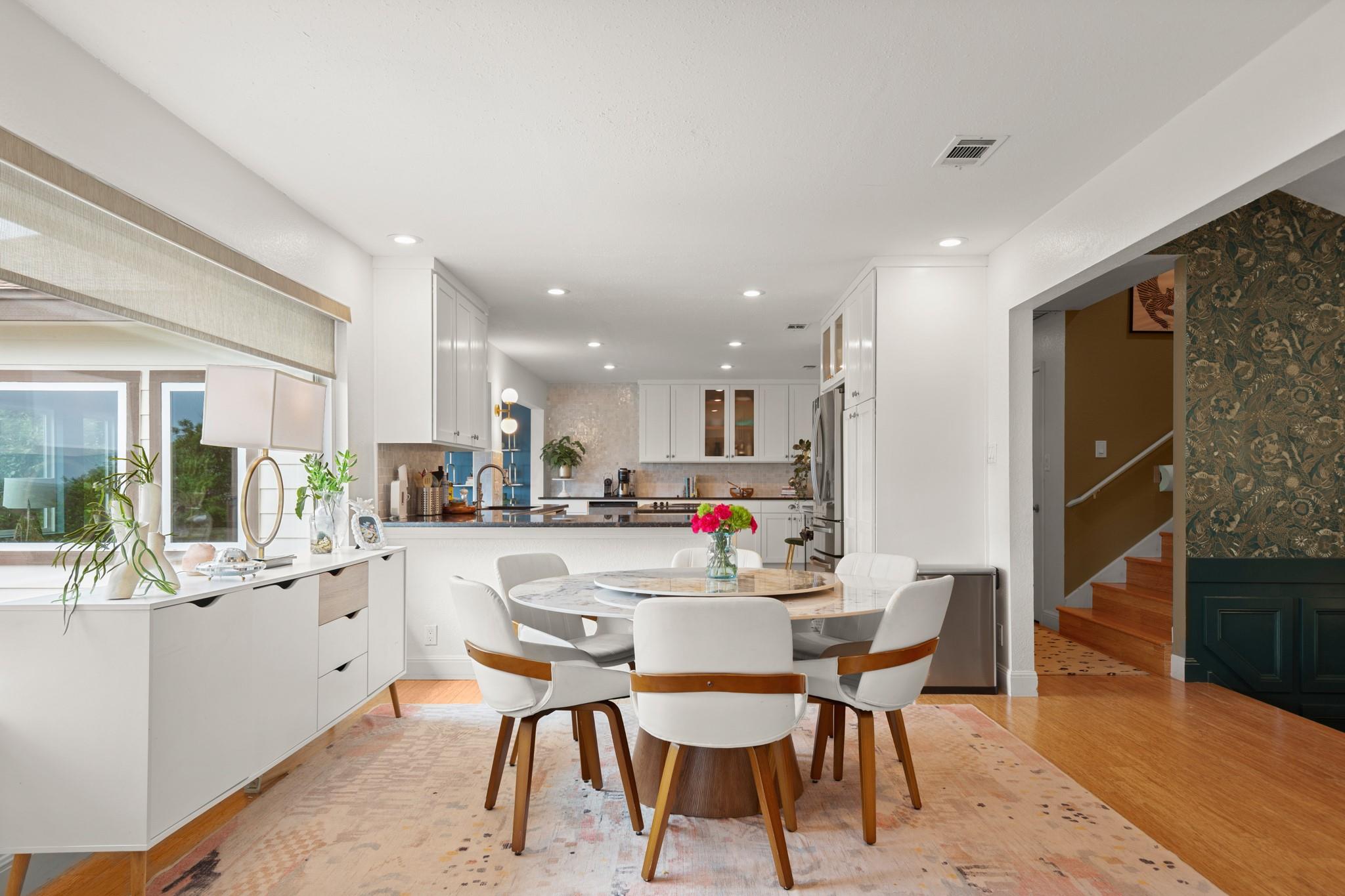 10700 Windridge Dr, Austin, TX 78759