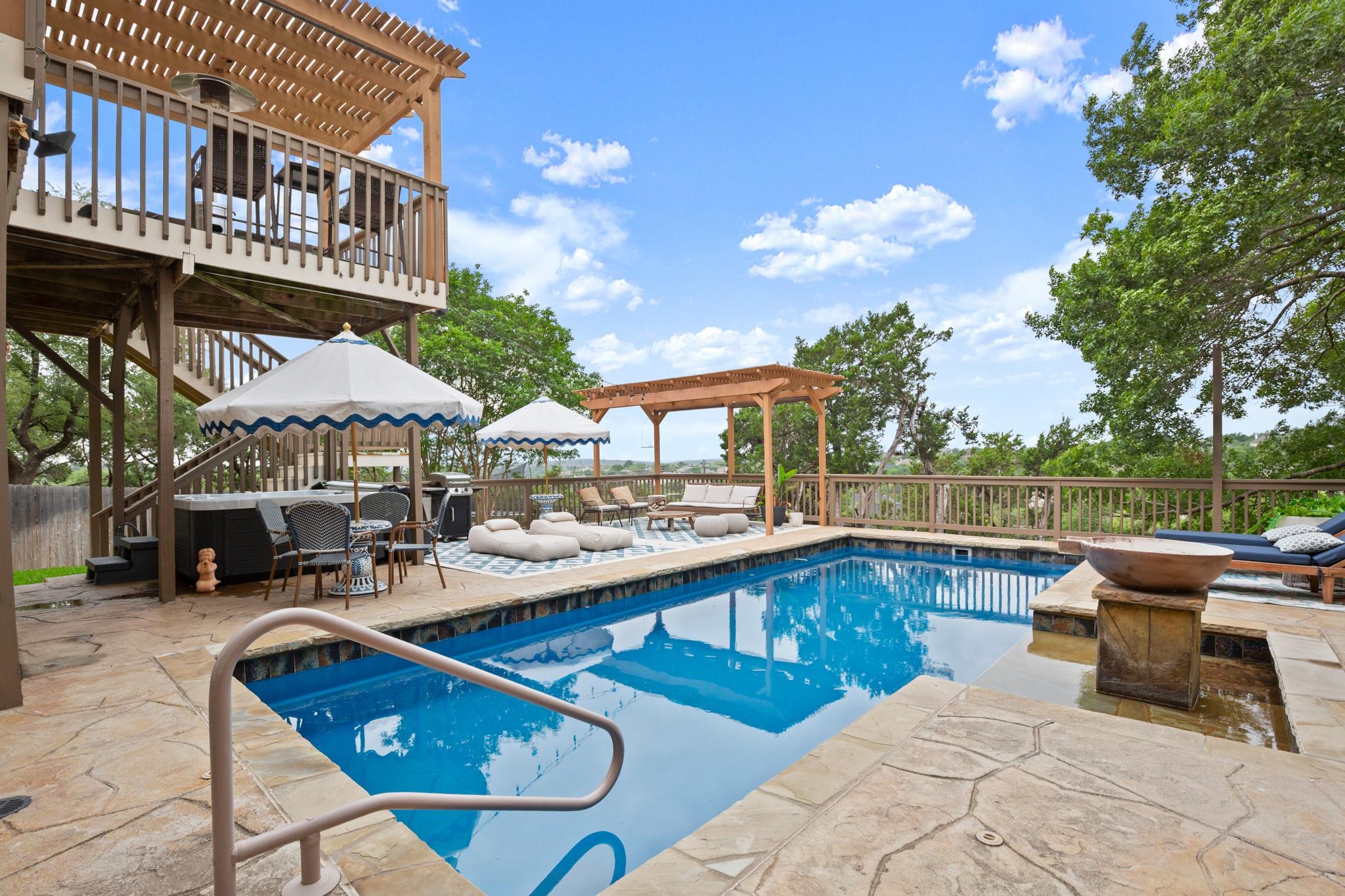 10700 Windridge Dr, Austin, TX 78759