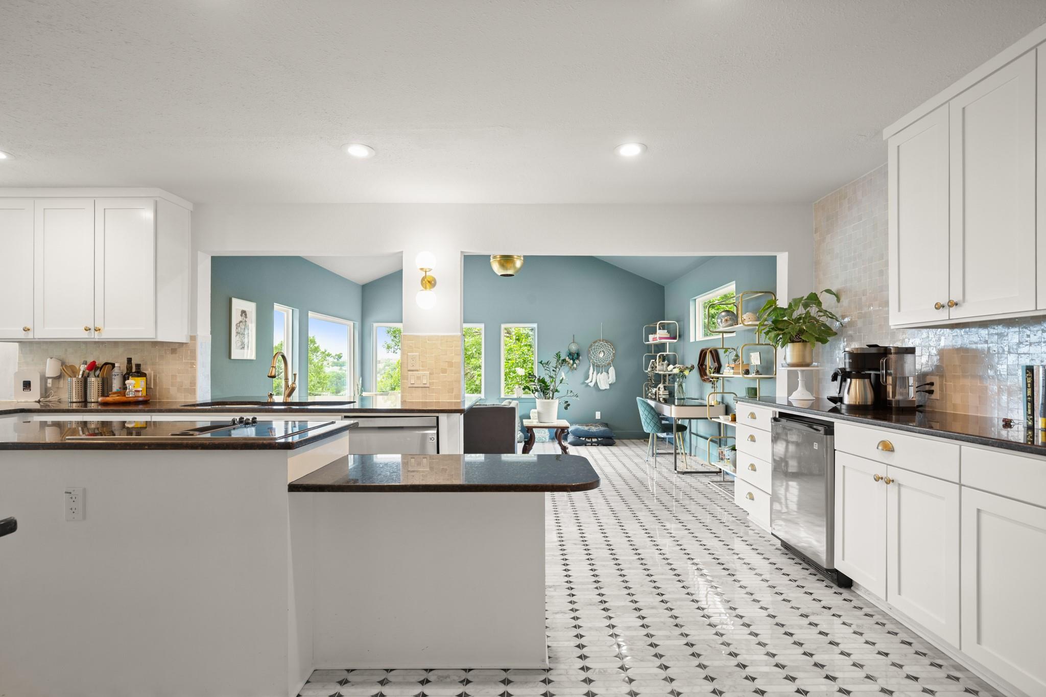 10700 Windridge Dr, Austin, TX 78759