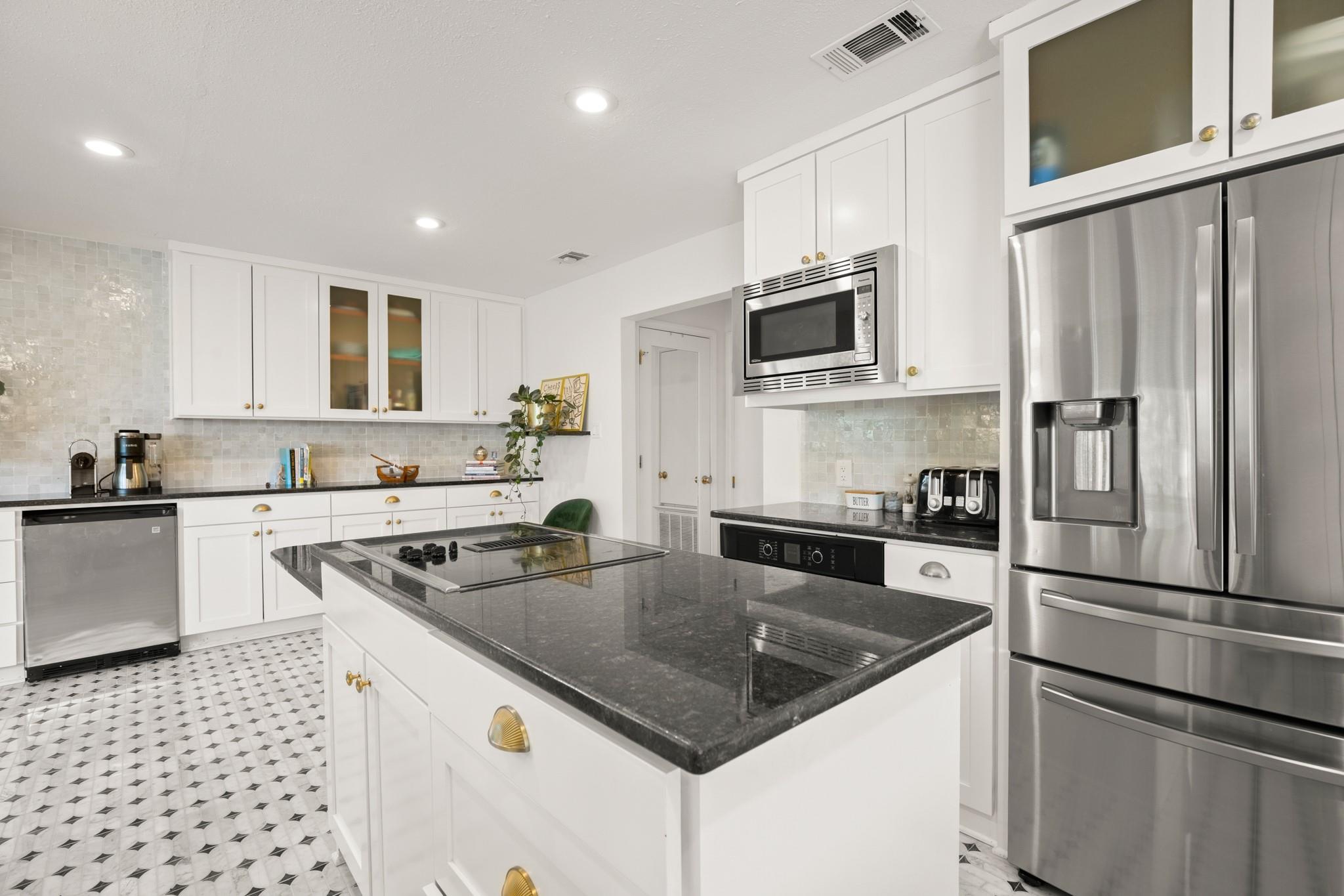 10700 Windridge Dr, Austin, TX 78759