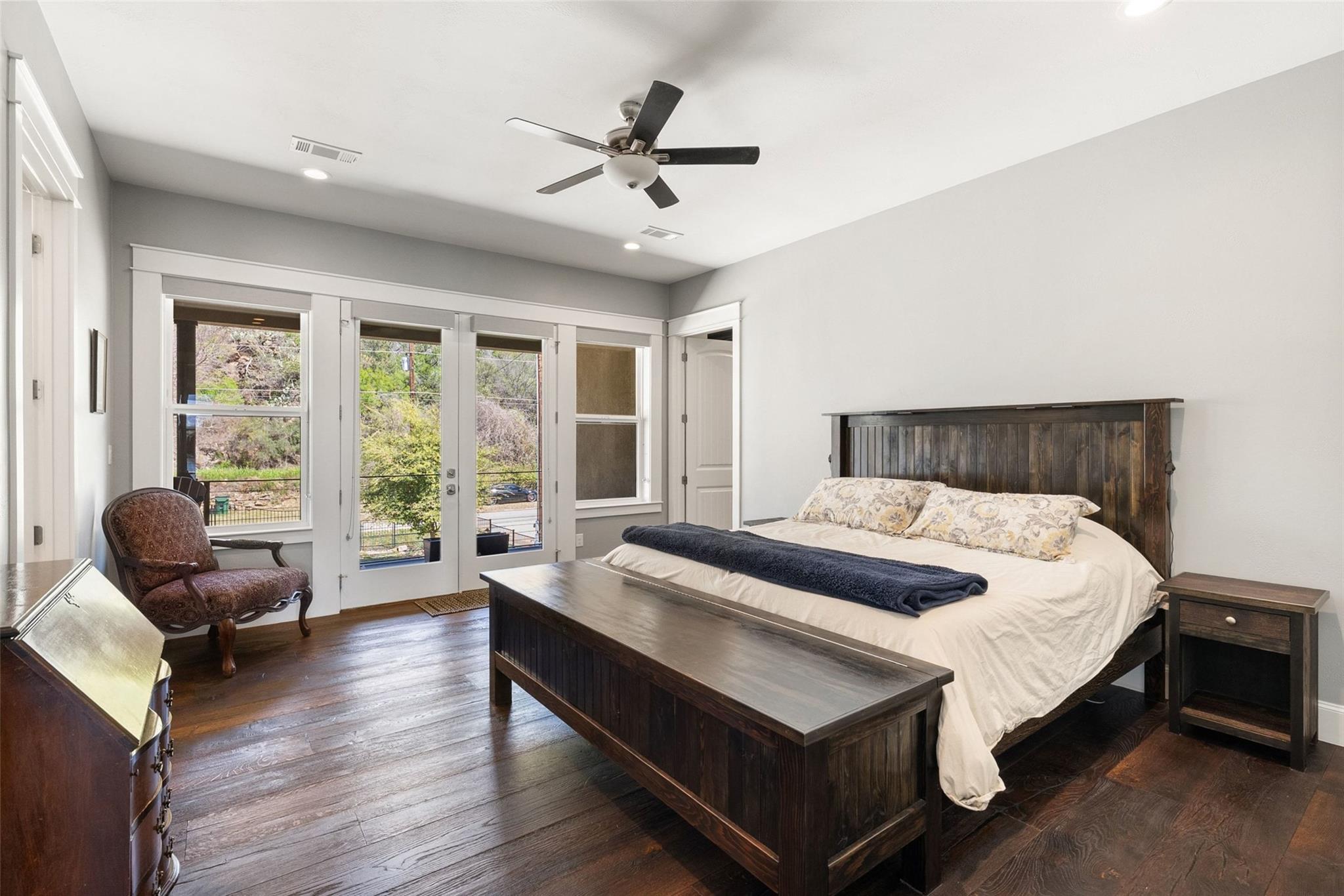 926 Scenic Loop, Kingsland, TX 78639