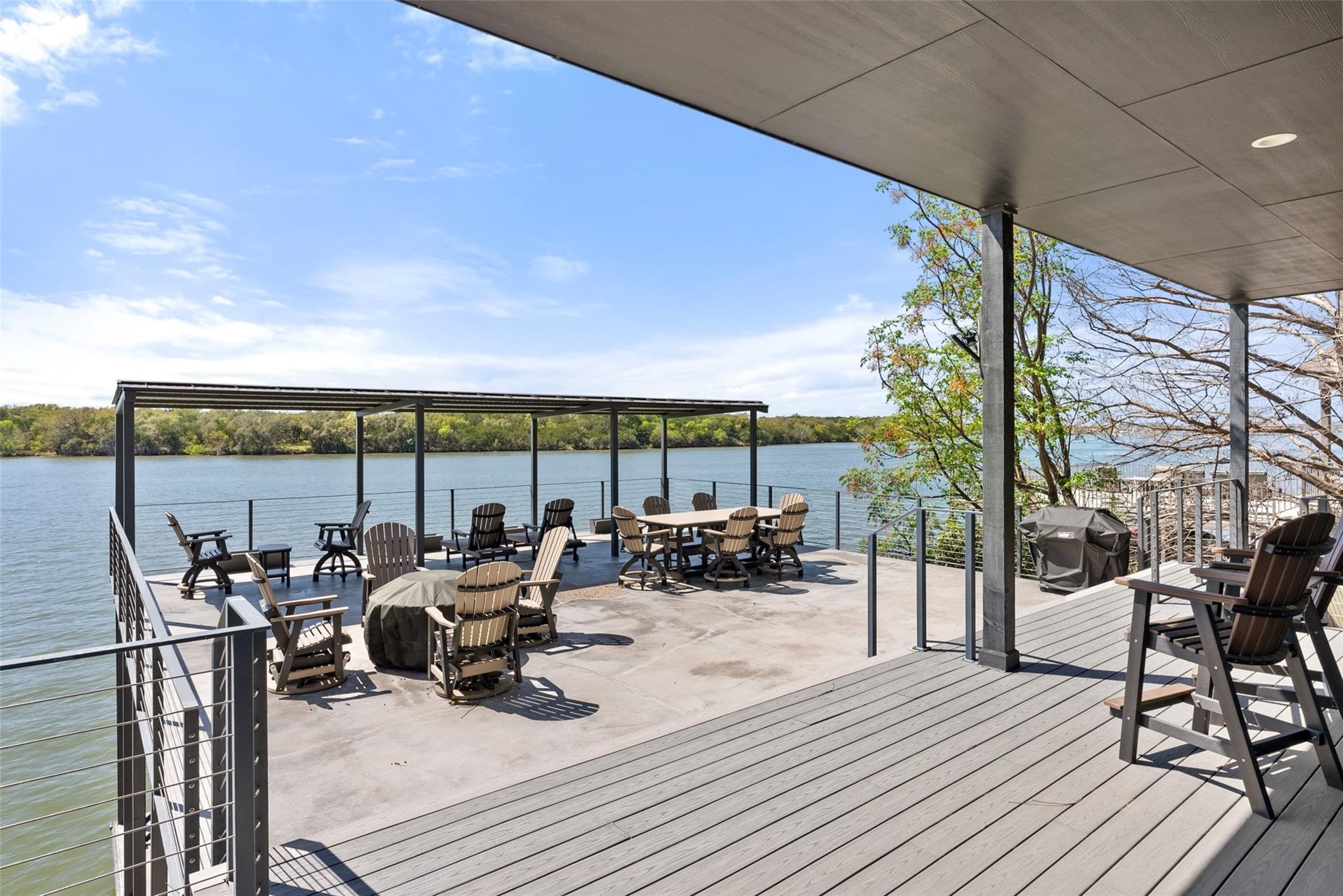 926 Scenic Loop, Kingsland, TX 78639