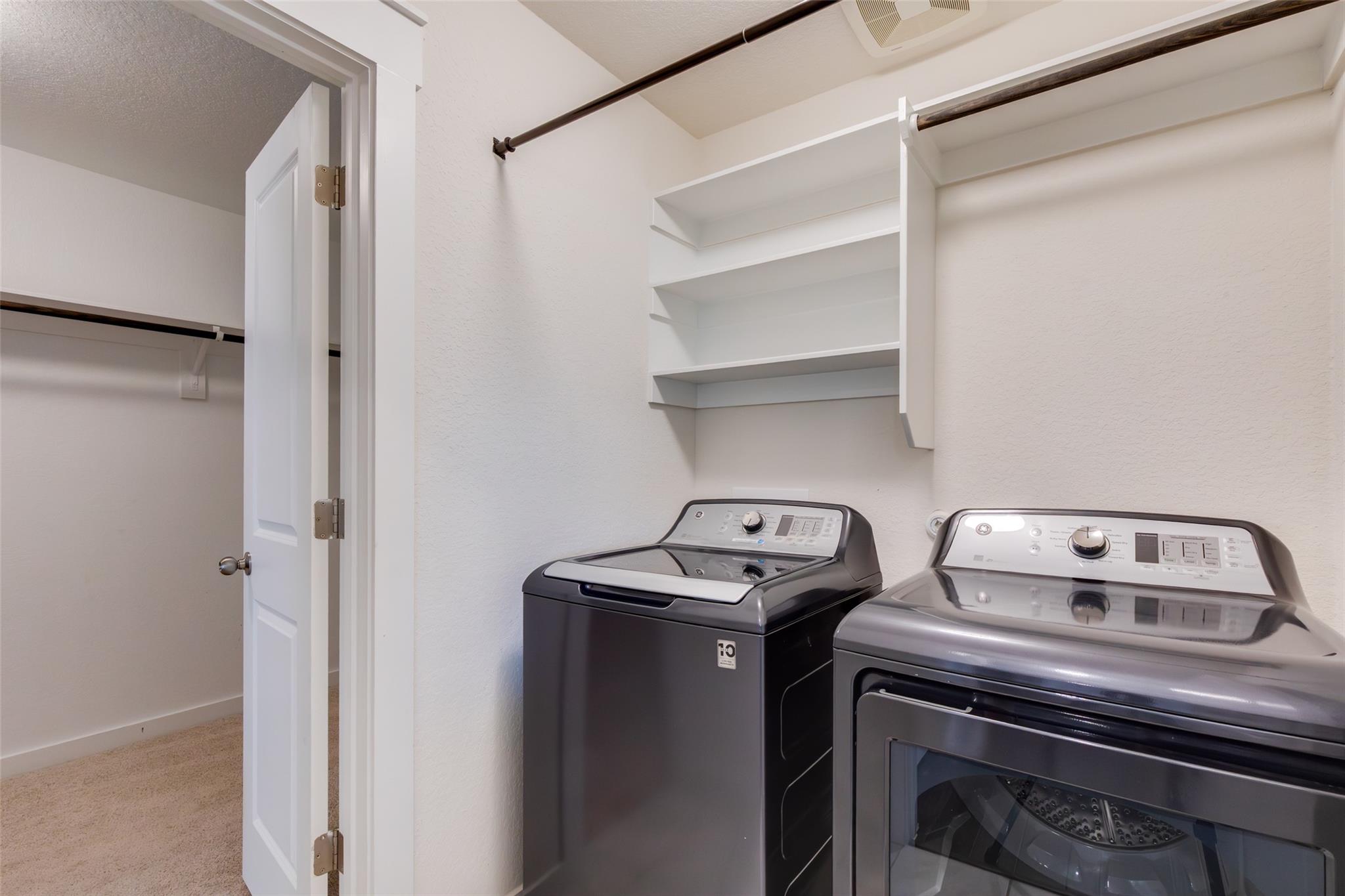 741 Carol Dr, Hutto, TX 78665