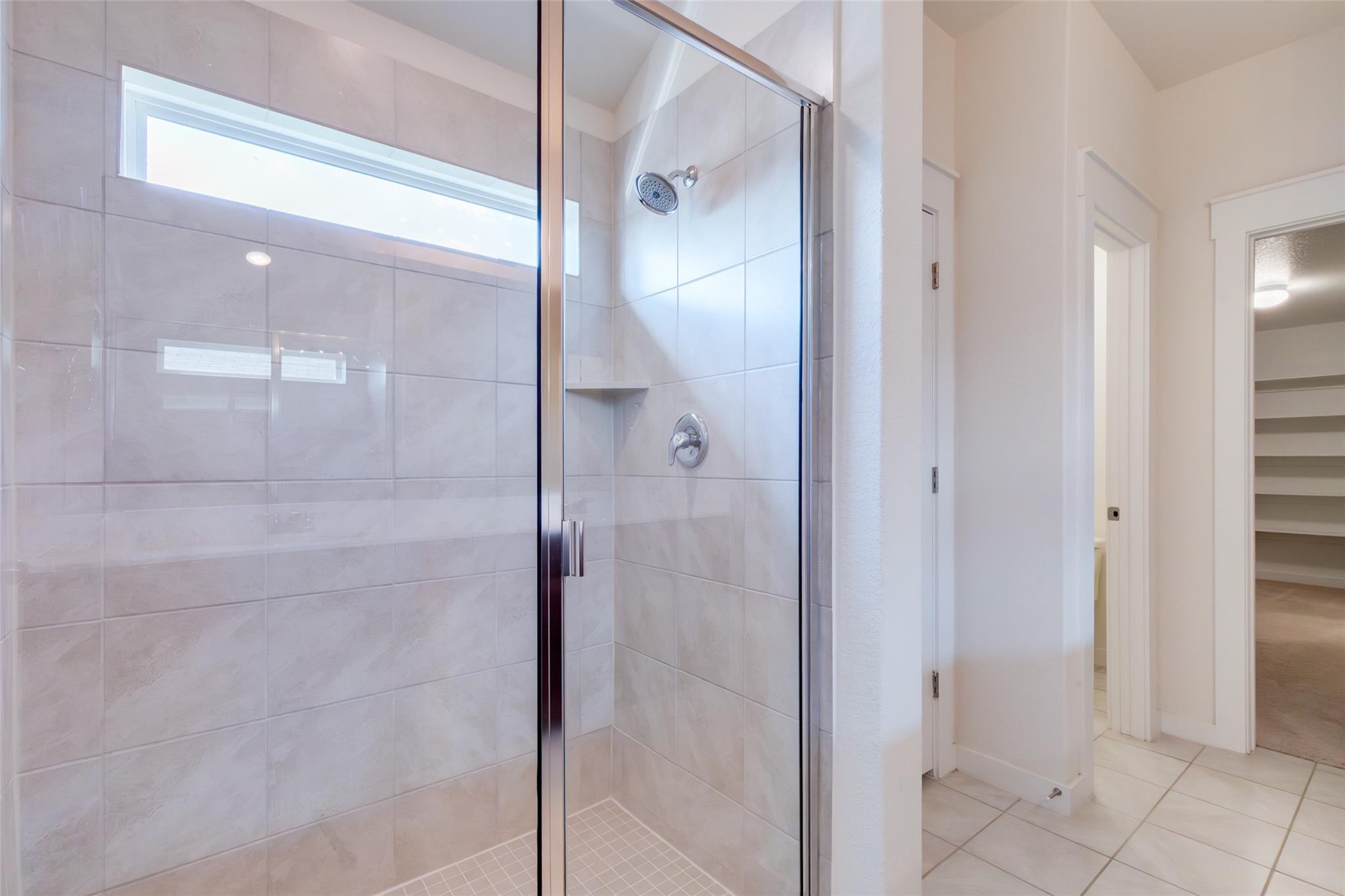 741 Carol Dr, Hutto, TX 78665