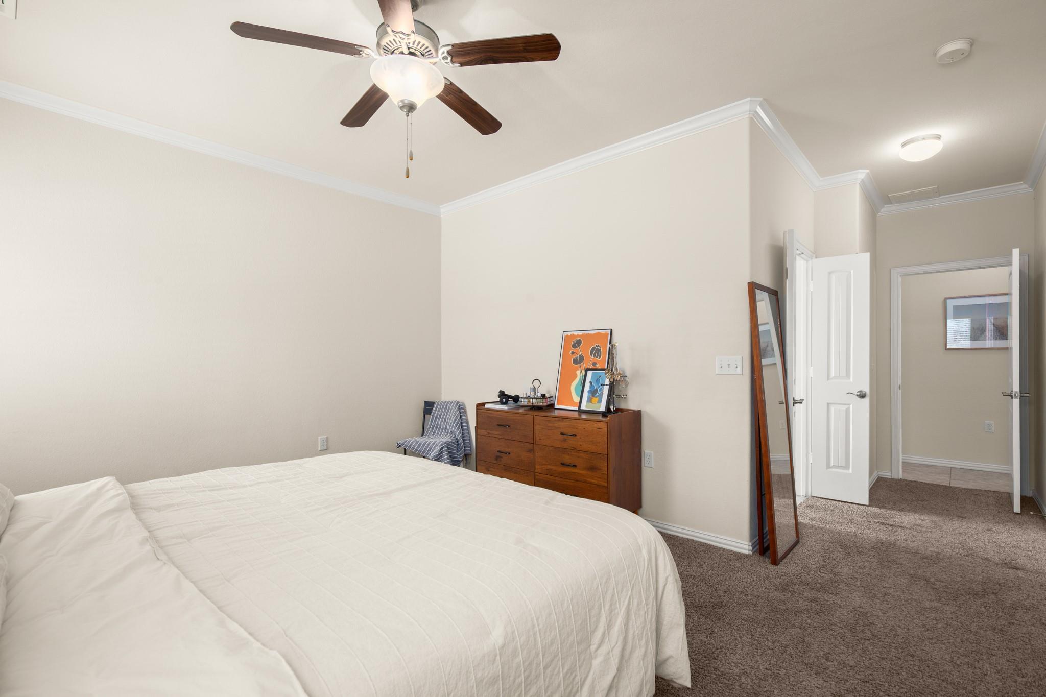 10012 Epic Knoll Dr, Austin, TX 78747