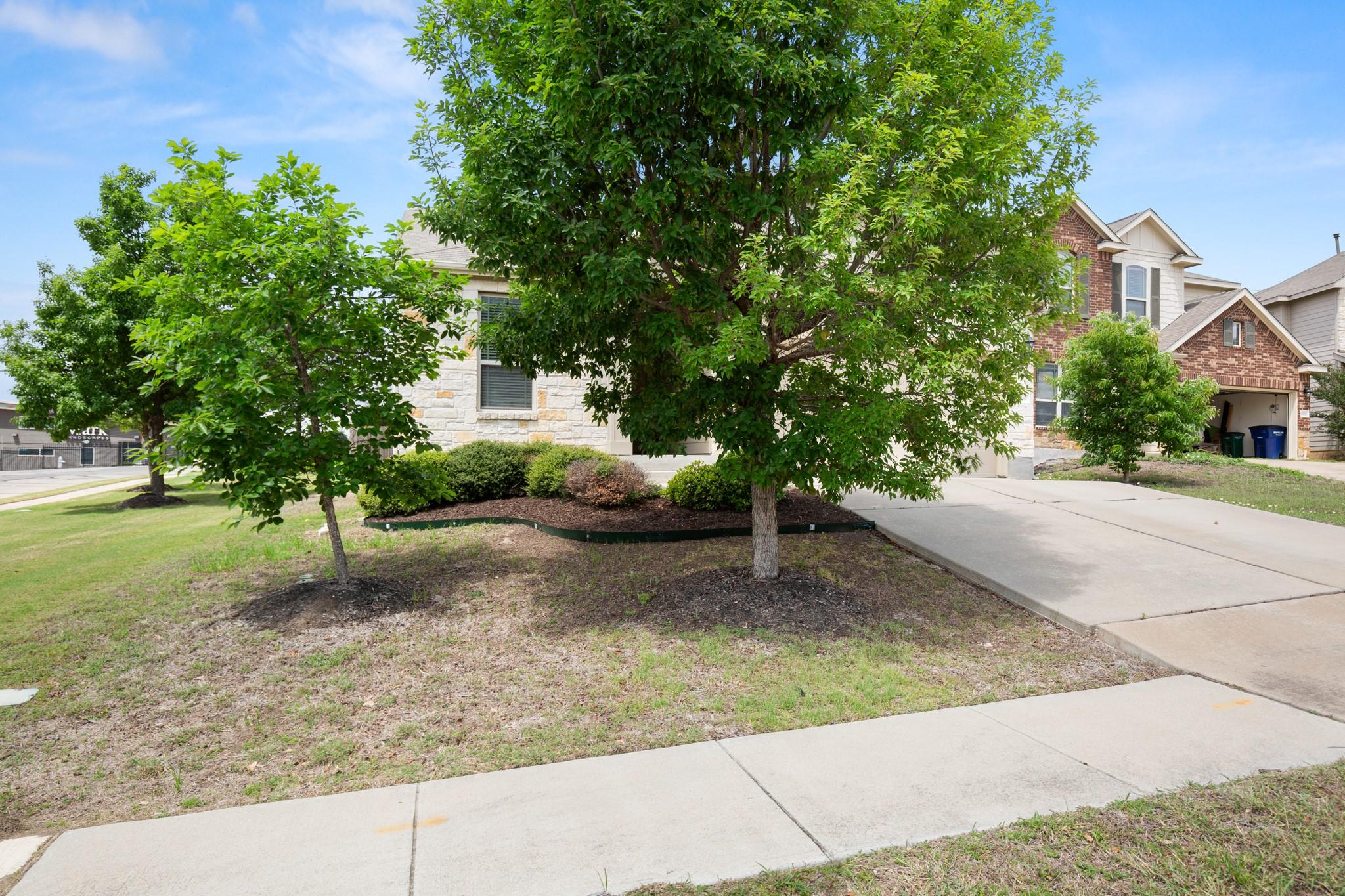 10012 Epic Knoll Dr, Austin, TX 78747