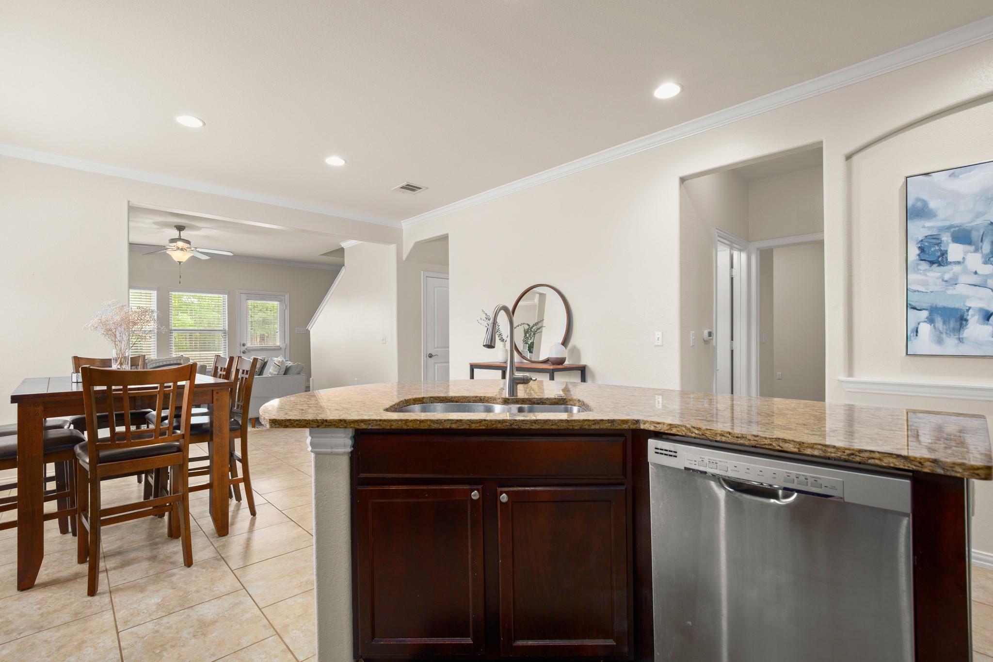 10012 Epic Knoll Dr, Austin, TX 78747