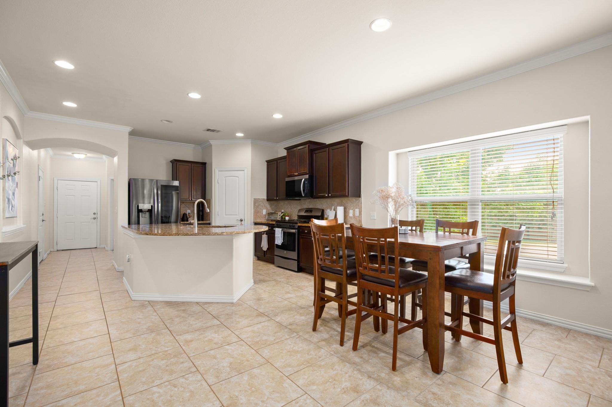 10012 Epic Knoll Dr, Austin, TX 78747