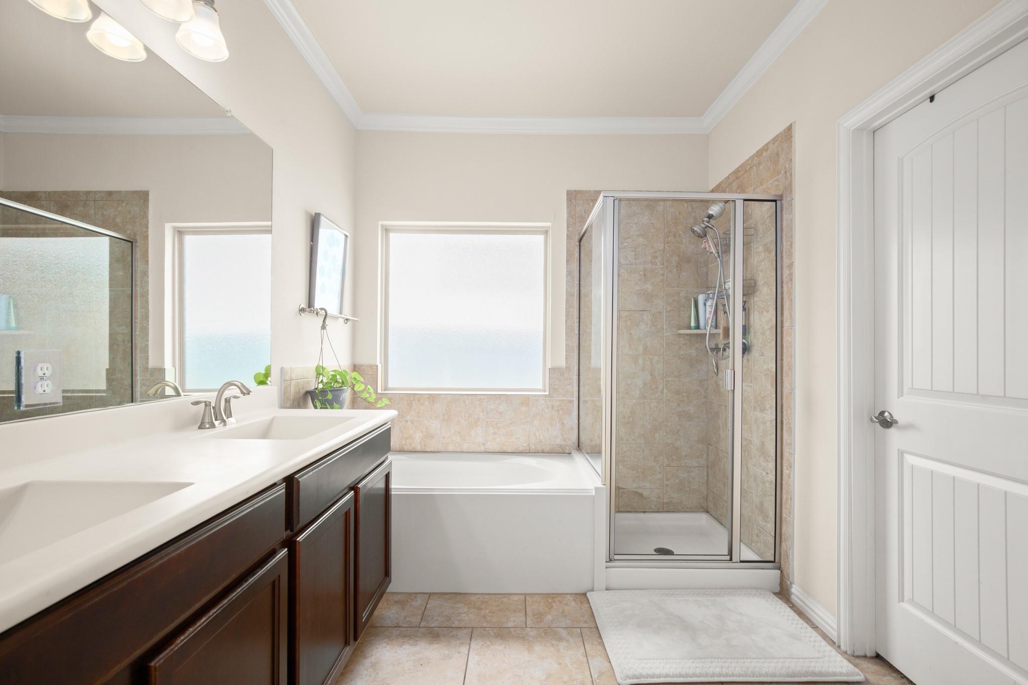 10012 Epic Knoll Dr, Austin, TX 78747