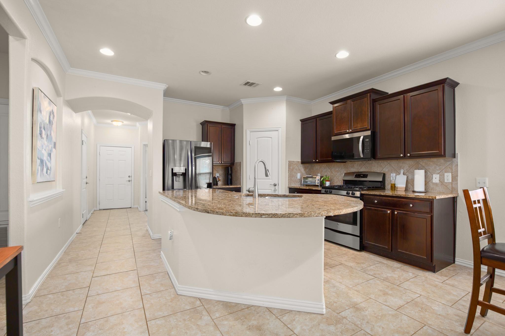 10012 Epic Knoll Dr, Austin, TX 78747