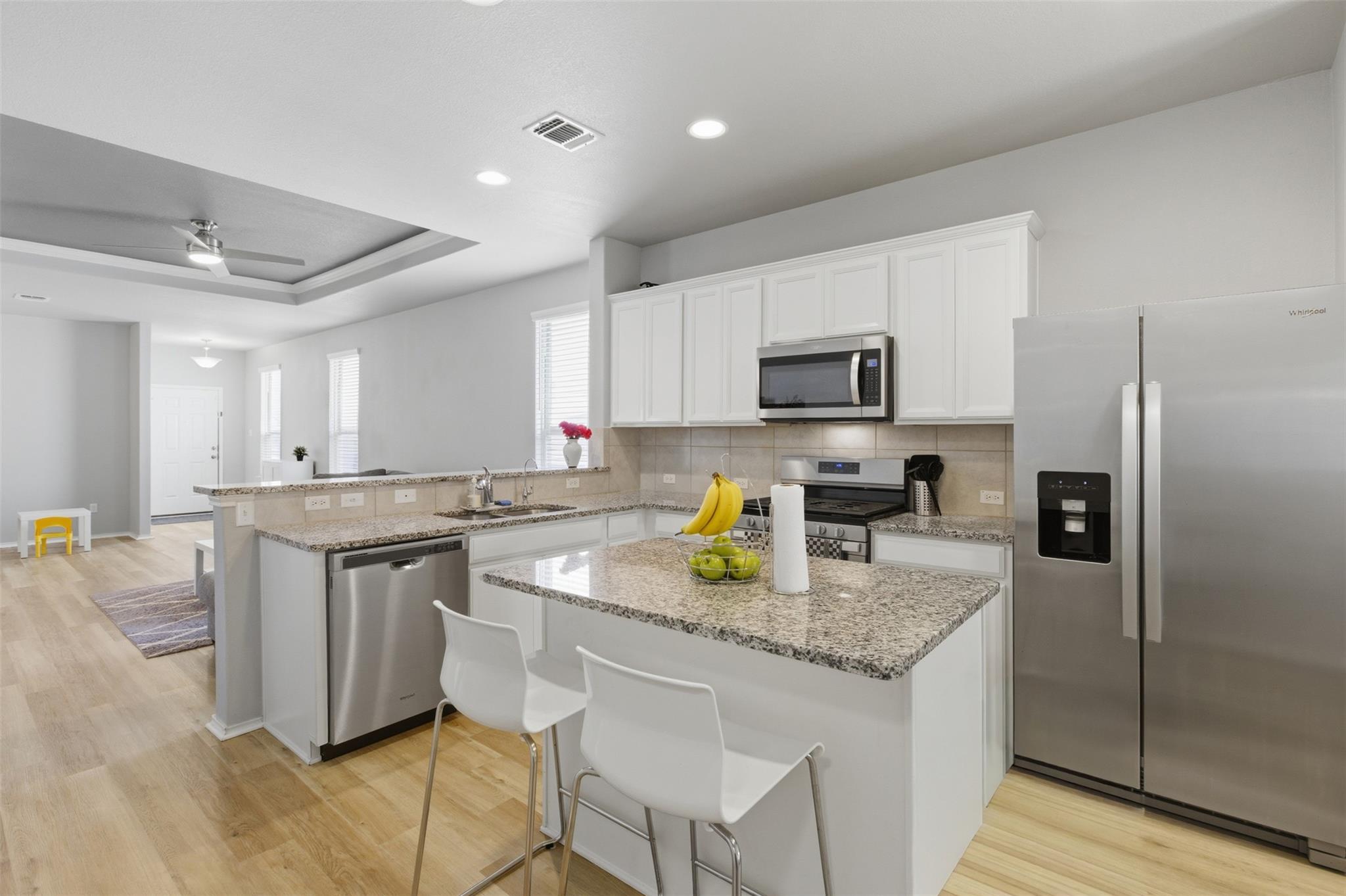 309 La Dera Dr, Liberty Hill, TX 78642