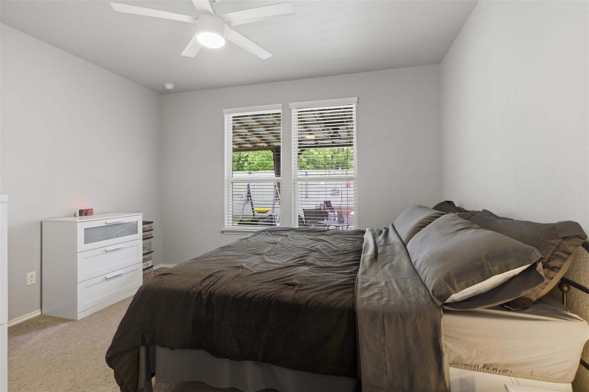 309 La Dera Dr, Liberty Hill, TX 78642