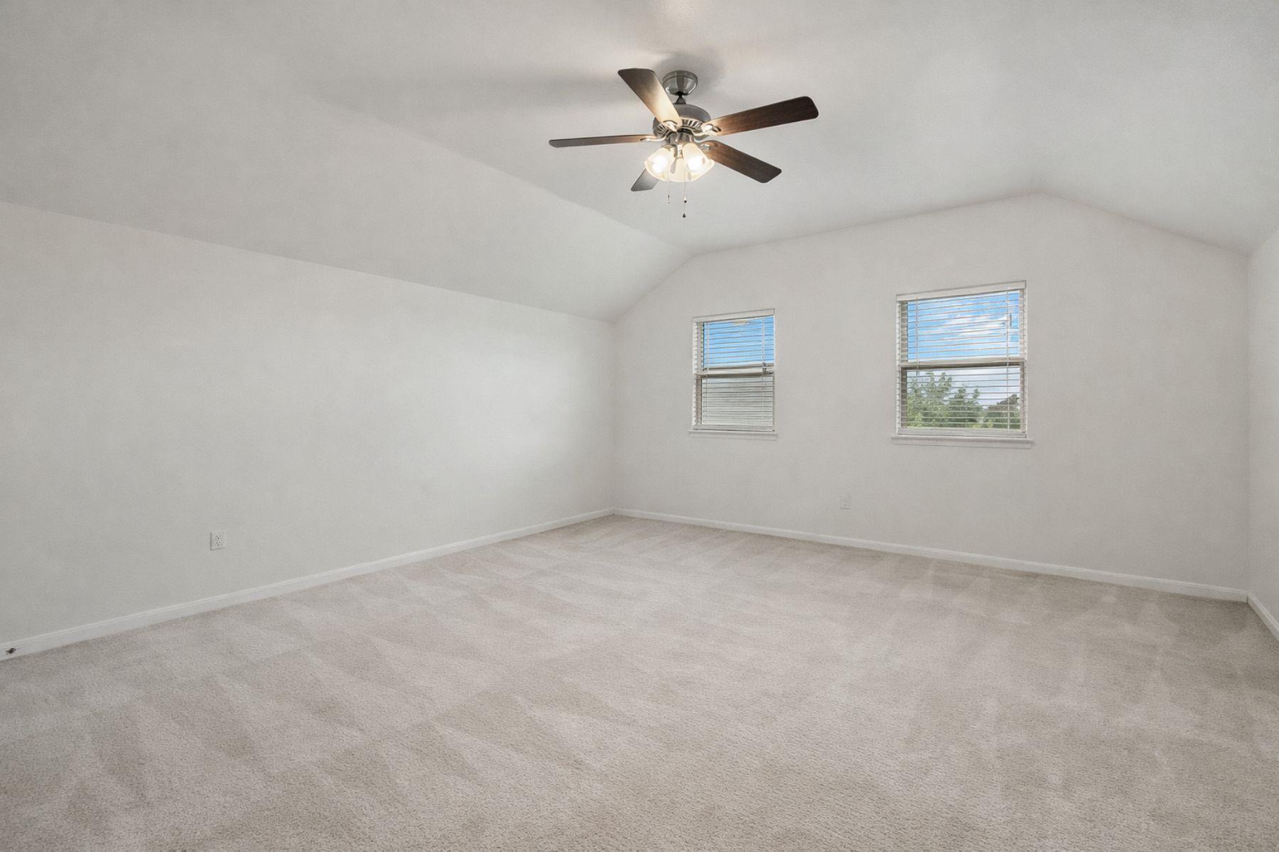 1013 Matheson Dr, Leander, TX 78641