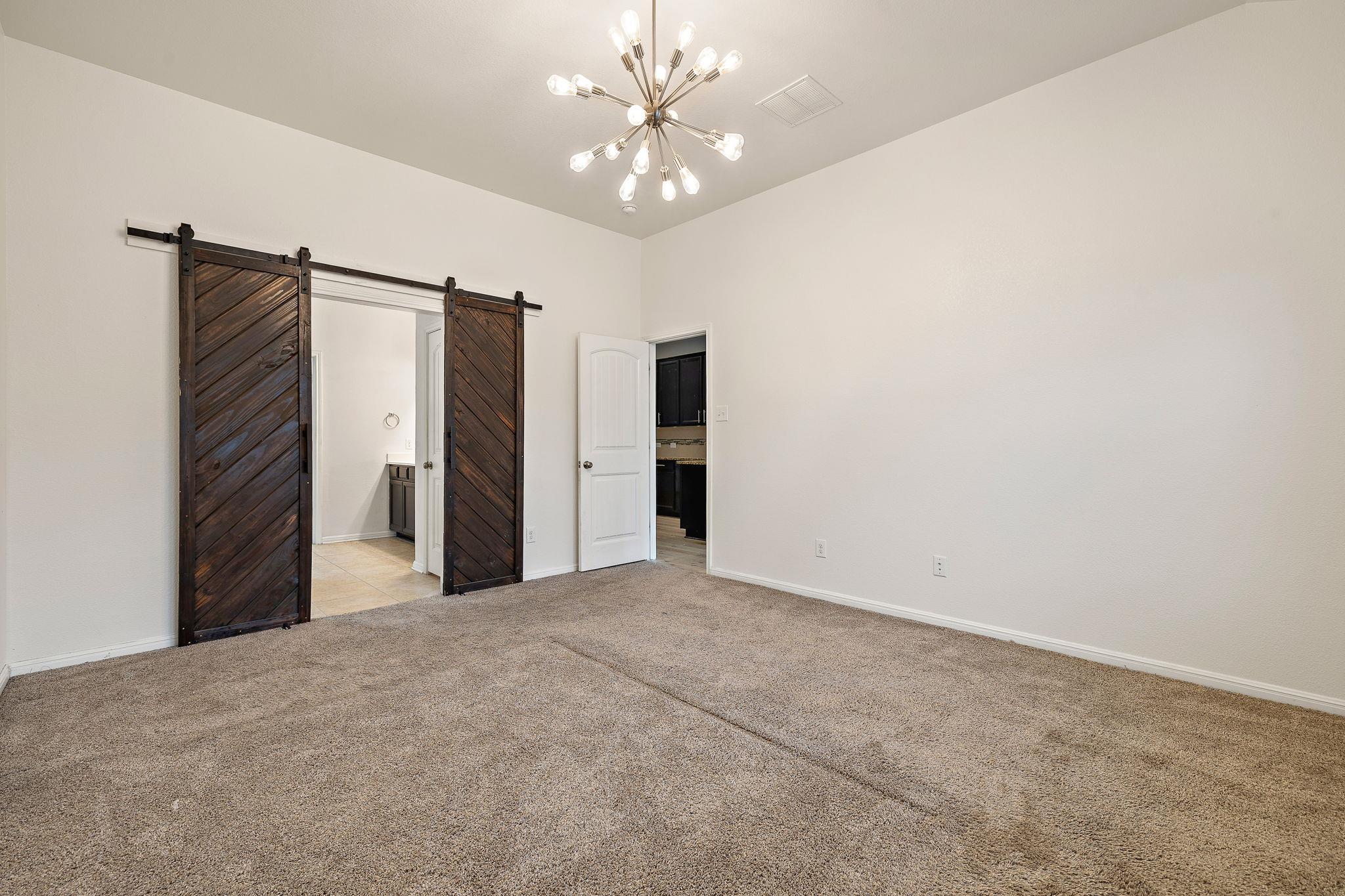 1013 Matheson Dr, Leander, TX 78641