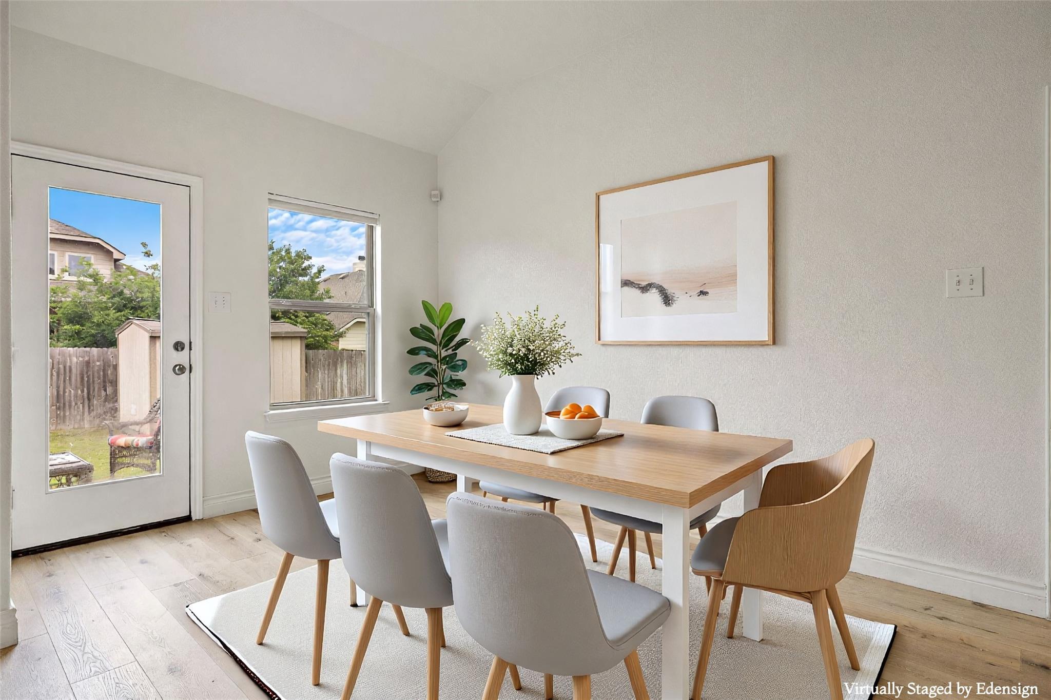 1013 Matheson Dr, Leander, TX 78641