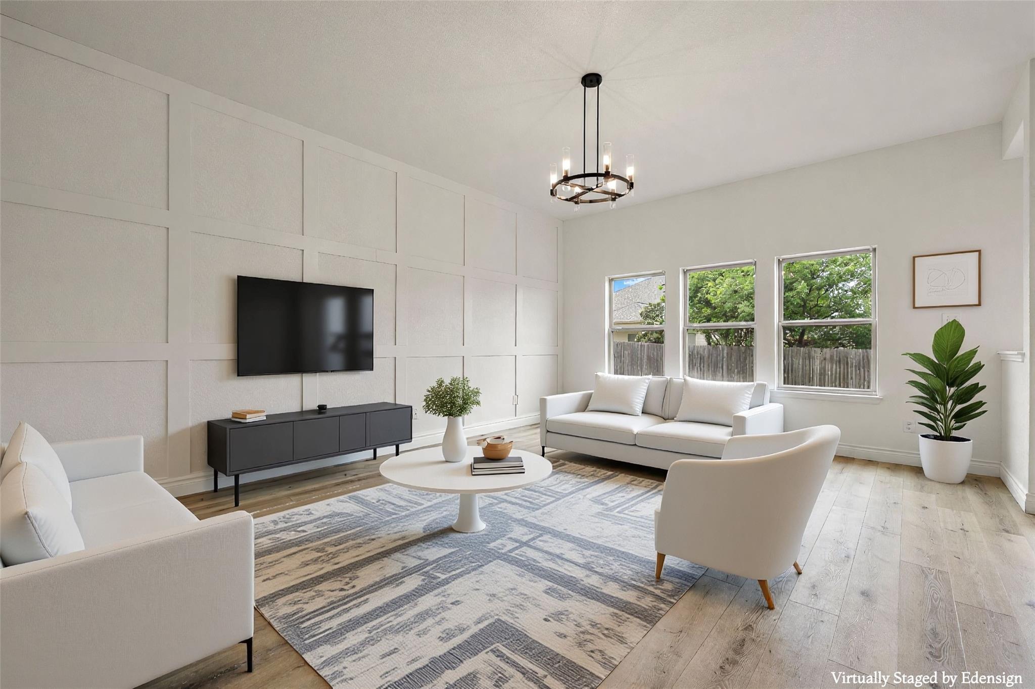 1013 Matheson Dr, Leander, TX 78641