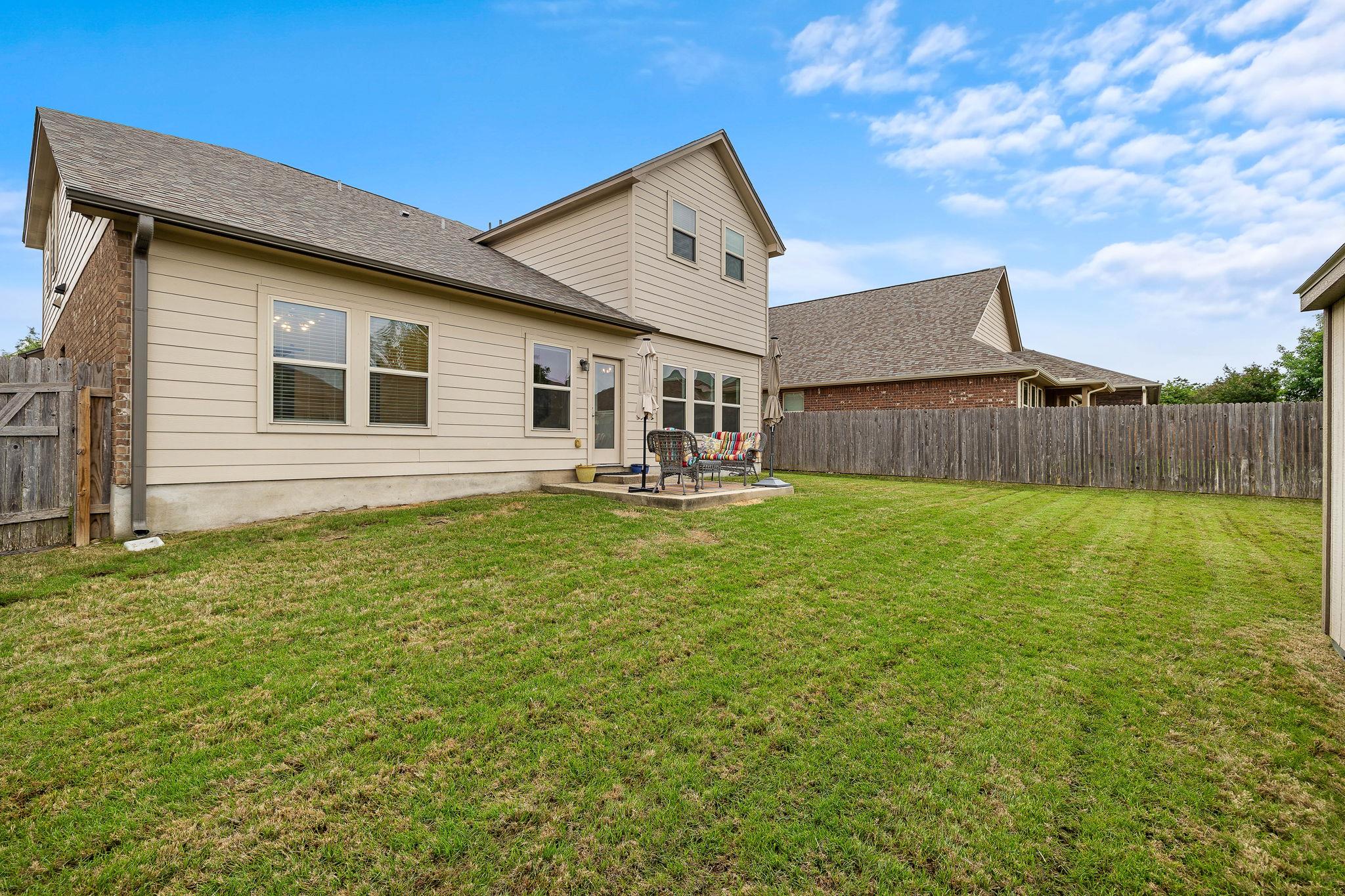 1013 Matheson Dr, Leander, TX 78641