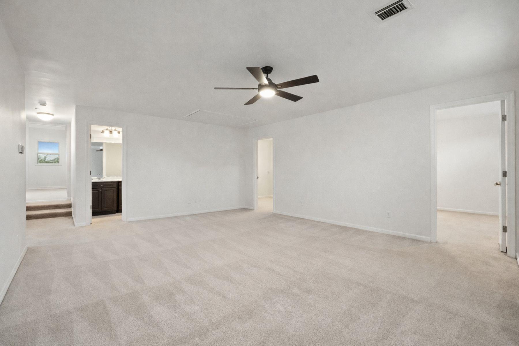 1013 Matheson Dr, Leander, TX 78641