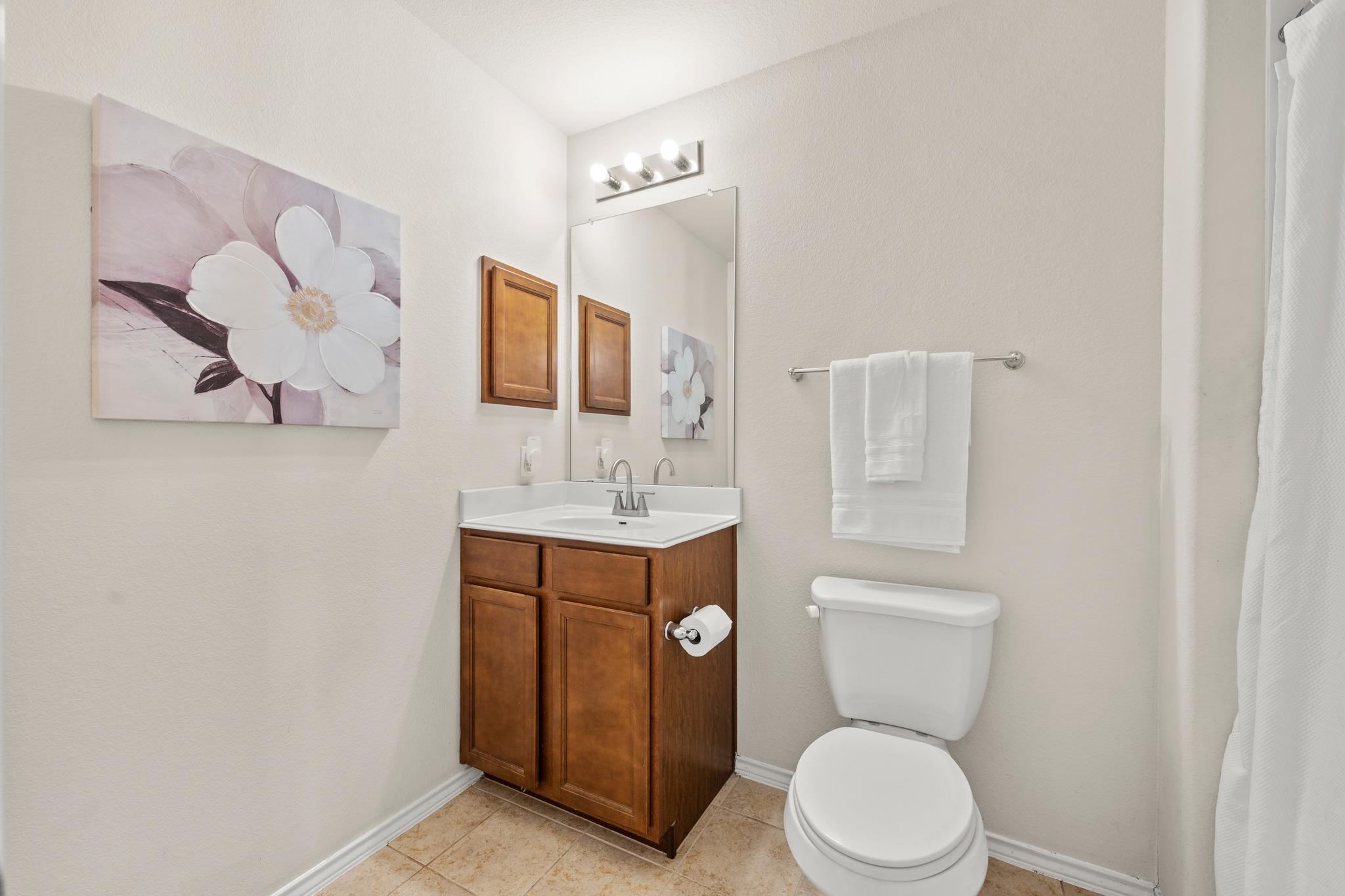 380 Housefinch Loop, Leander, TX 78641