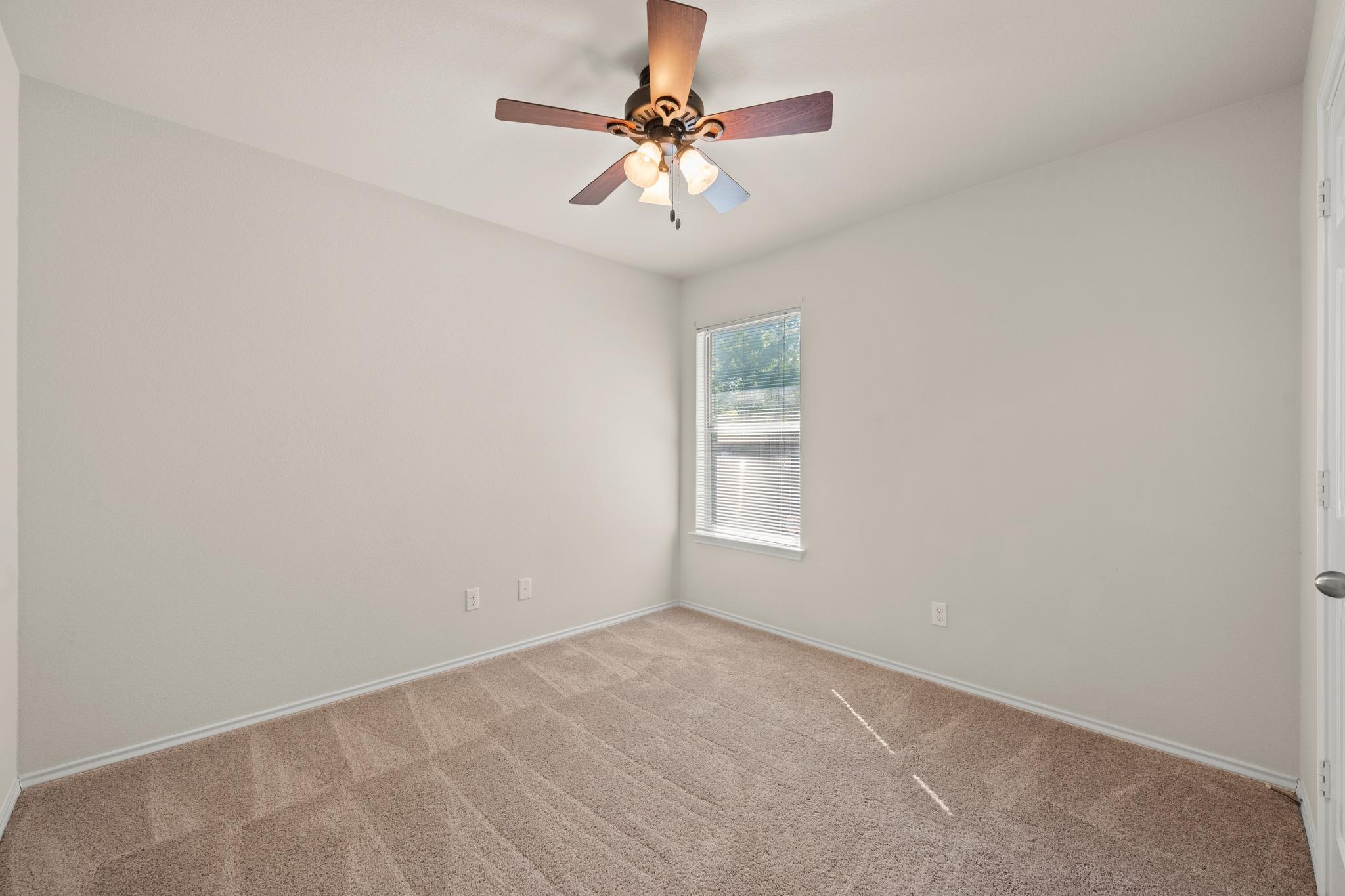 380 Housefinch Loop, Leander, TX 78641