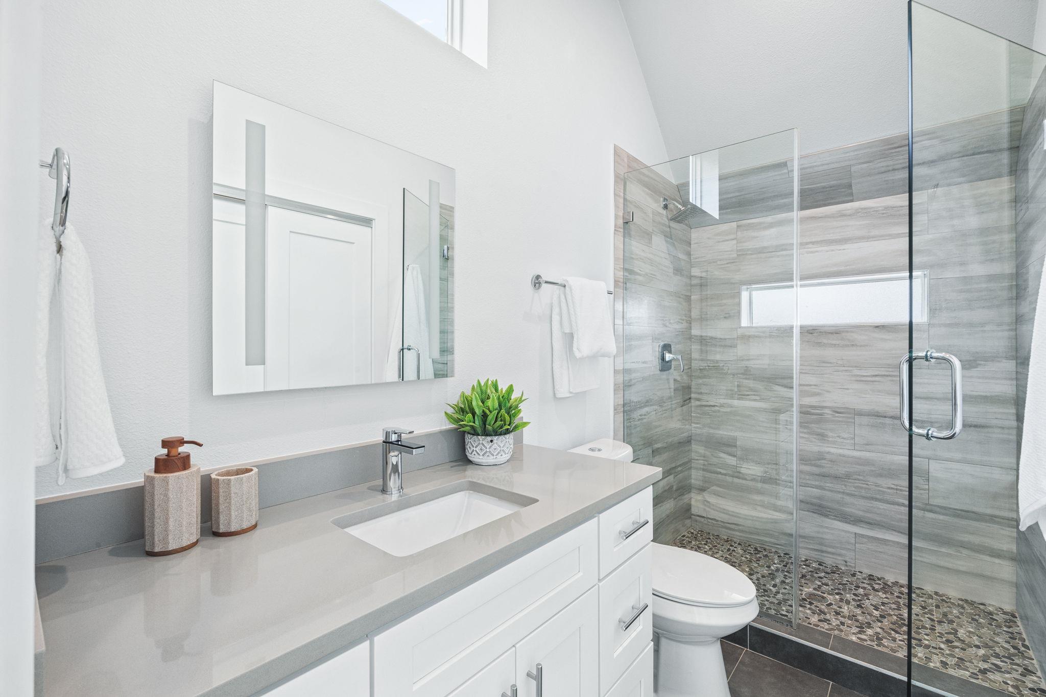 1218 Eleanor St # 1, Austin, TX 78721