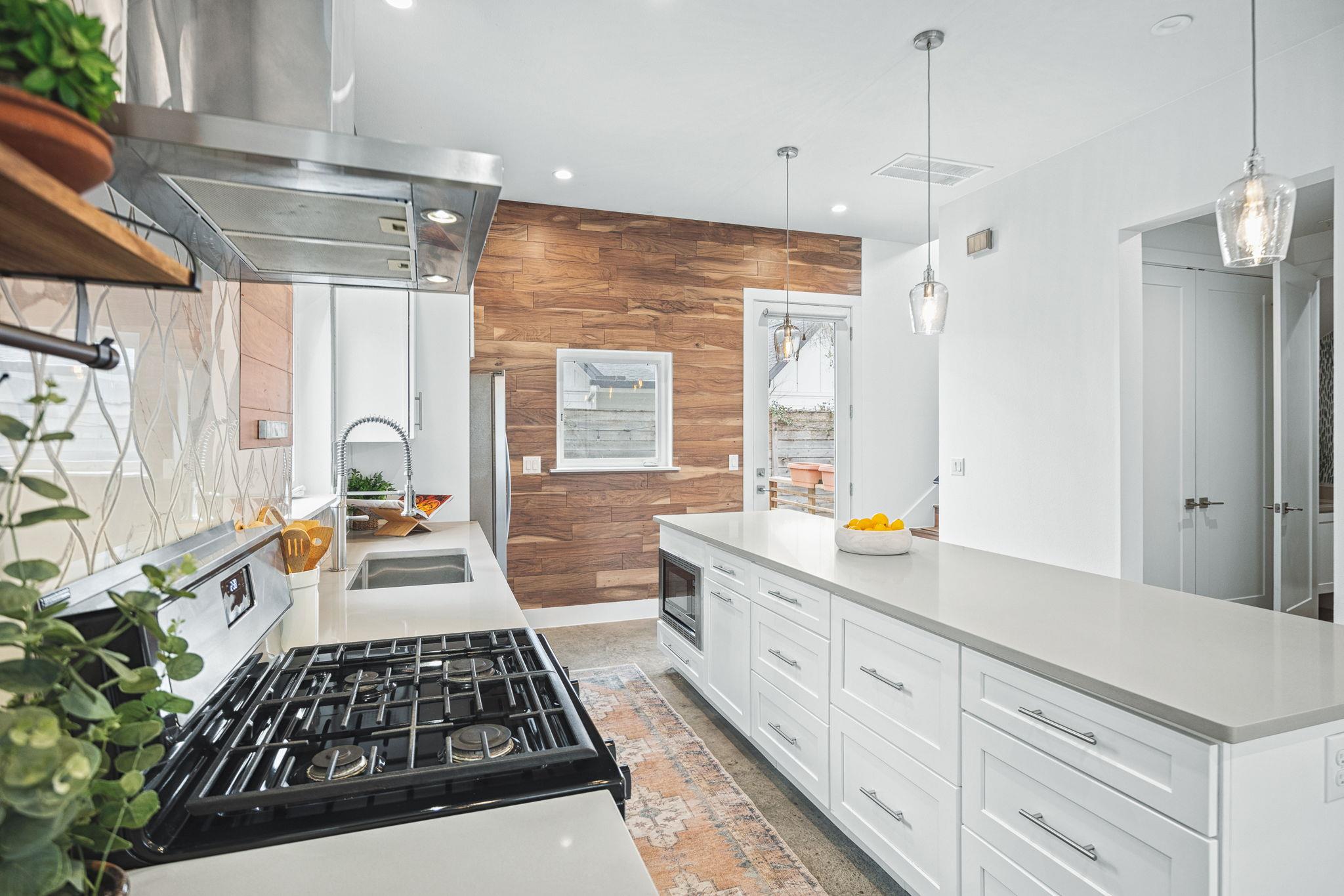 1218 Eleanor St # 1, Austin, TX 78721