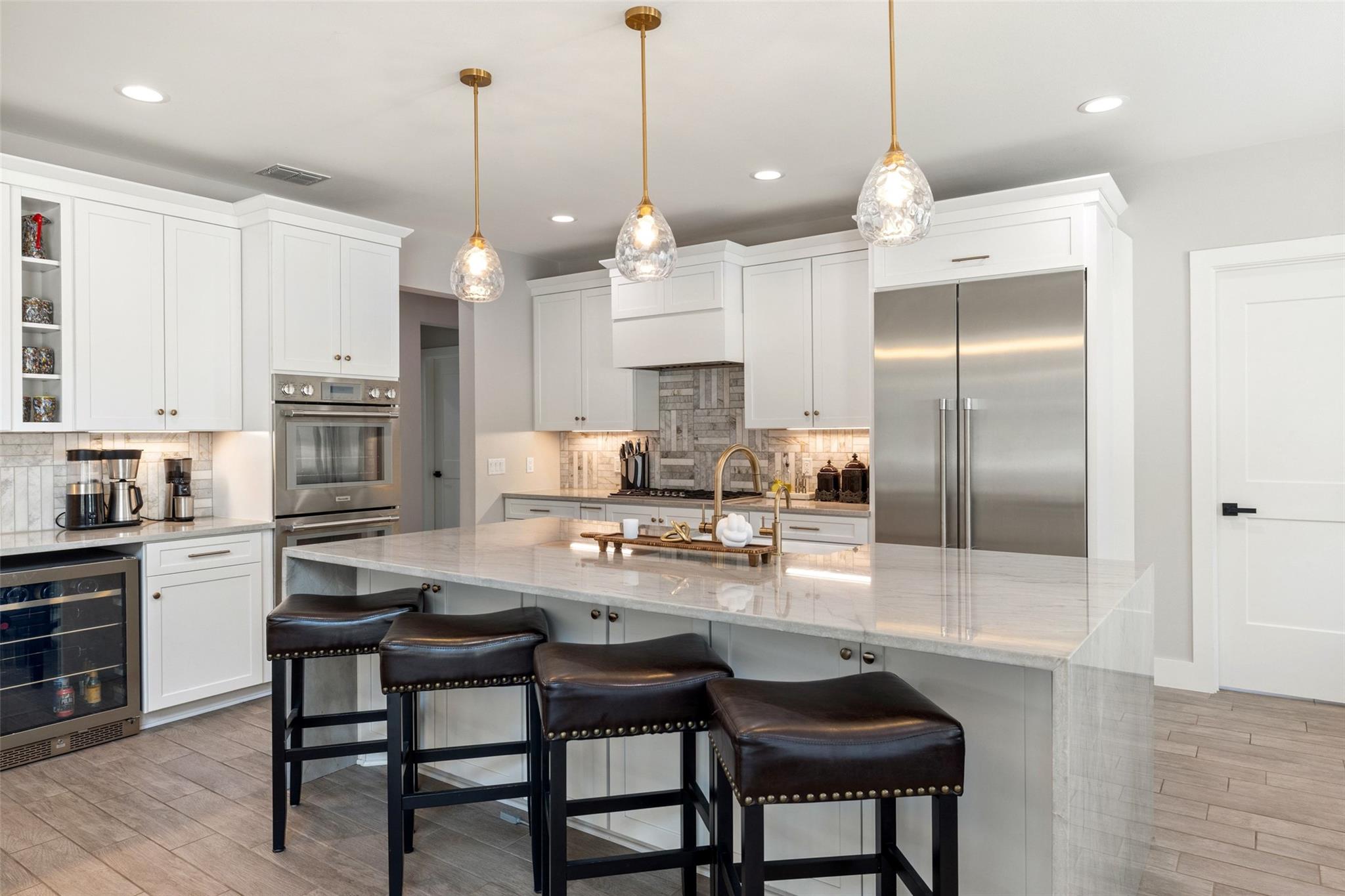 889 Brock Hollow Dr, Johnson City, TX 78636