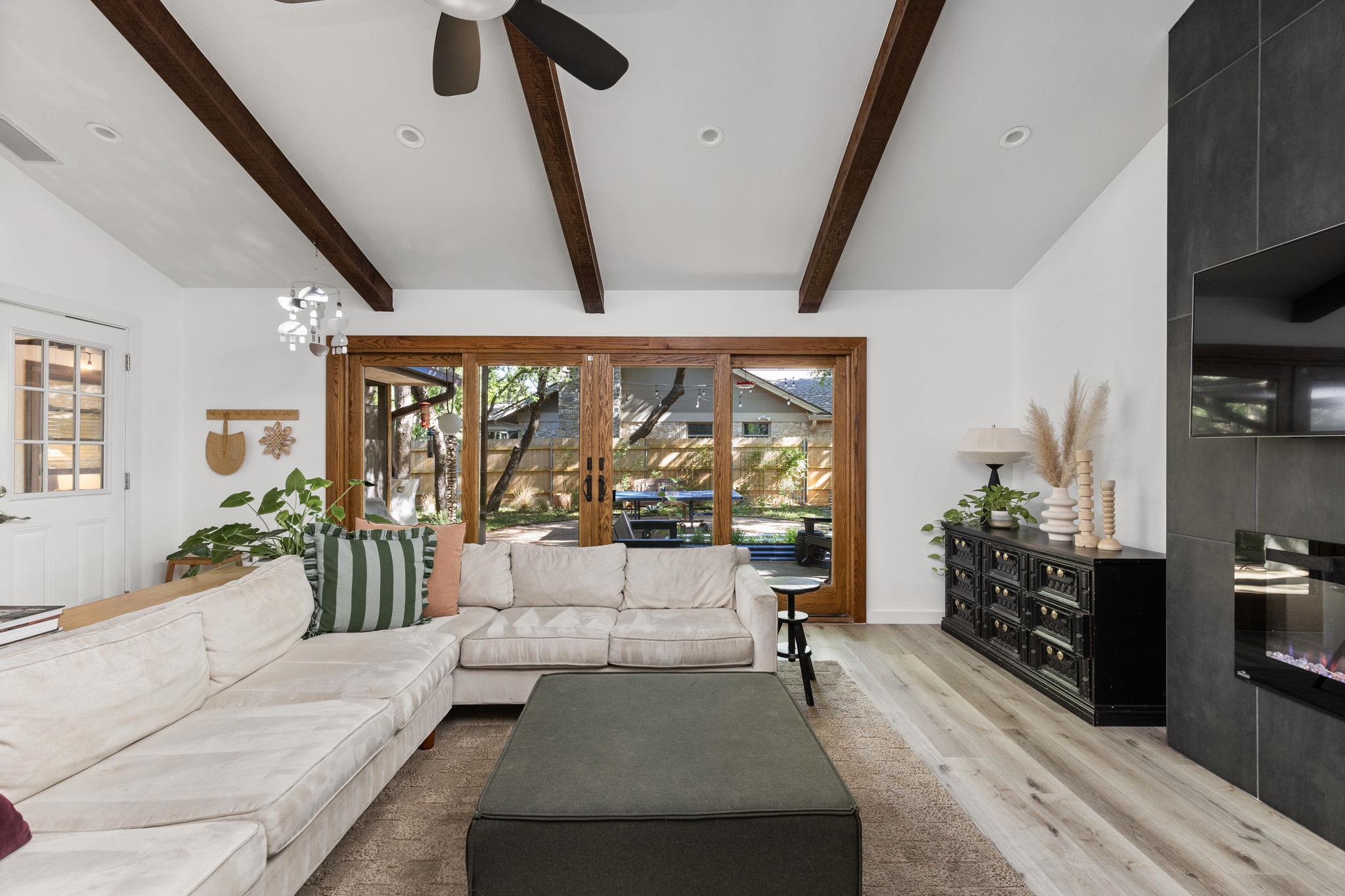 10405 Mourning Dove Dr, Austin, TX 78750