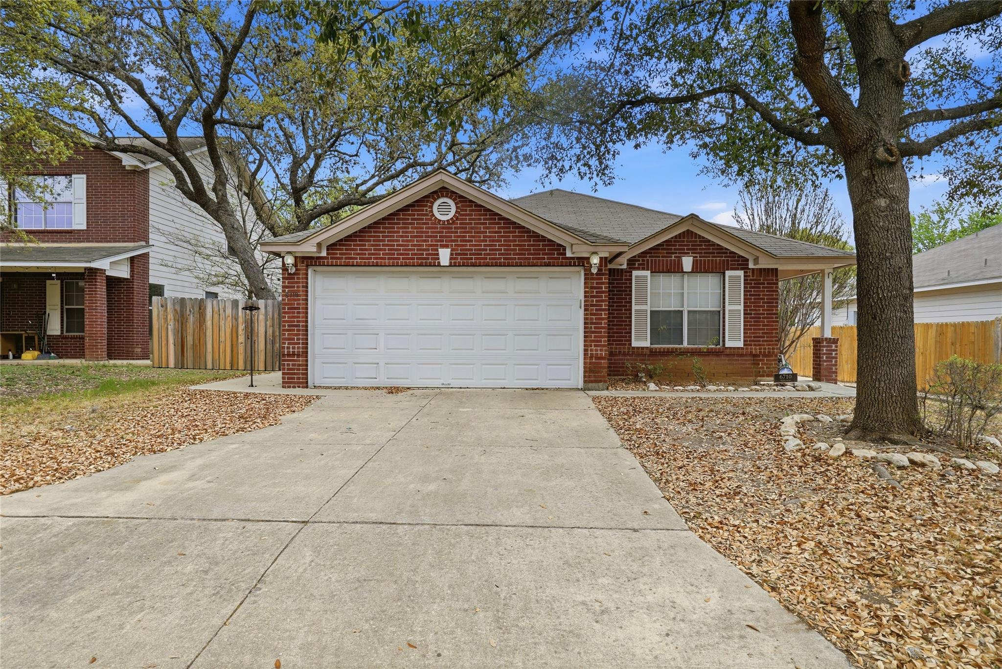 6710 Tezel Oaks, San Antonio, TX 78250