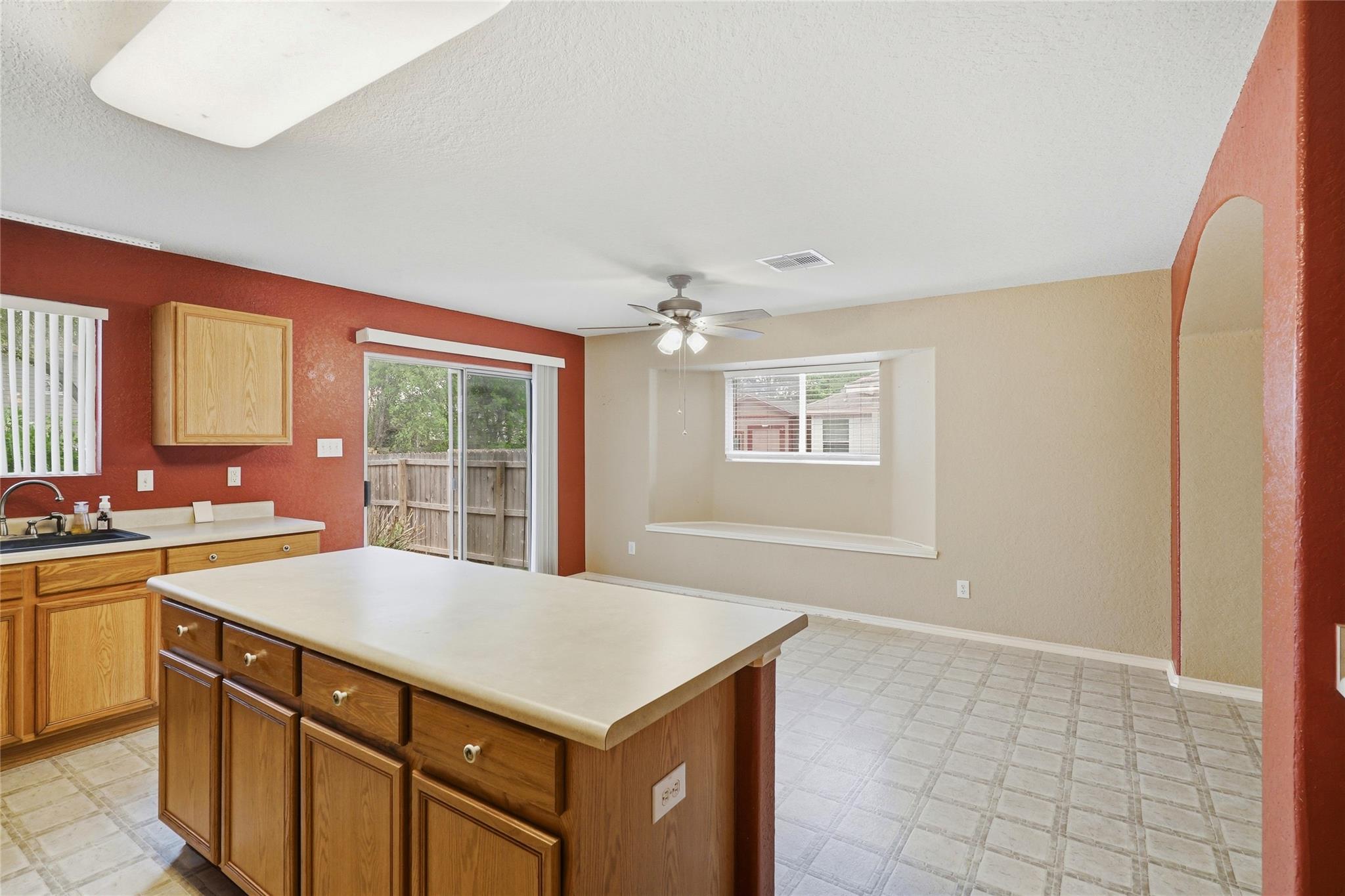 6710 Tezel Oaks, San Antonio, TX 78250