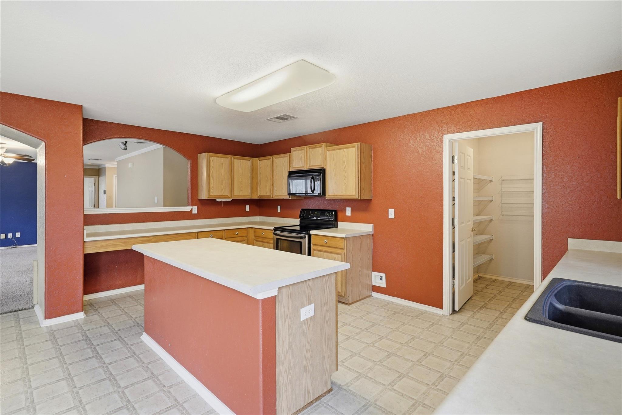 6710 Tezel Oaks, San Antonio, TX 78250