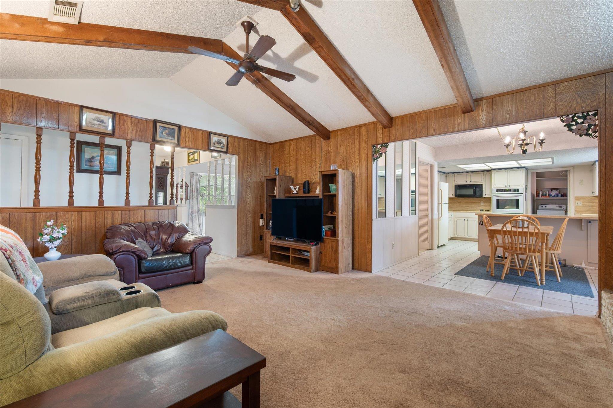 8 VALLEY CREEK Rd, Round Rock, TX 78664