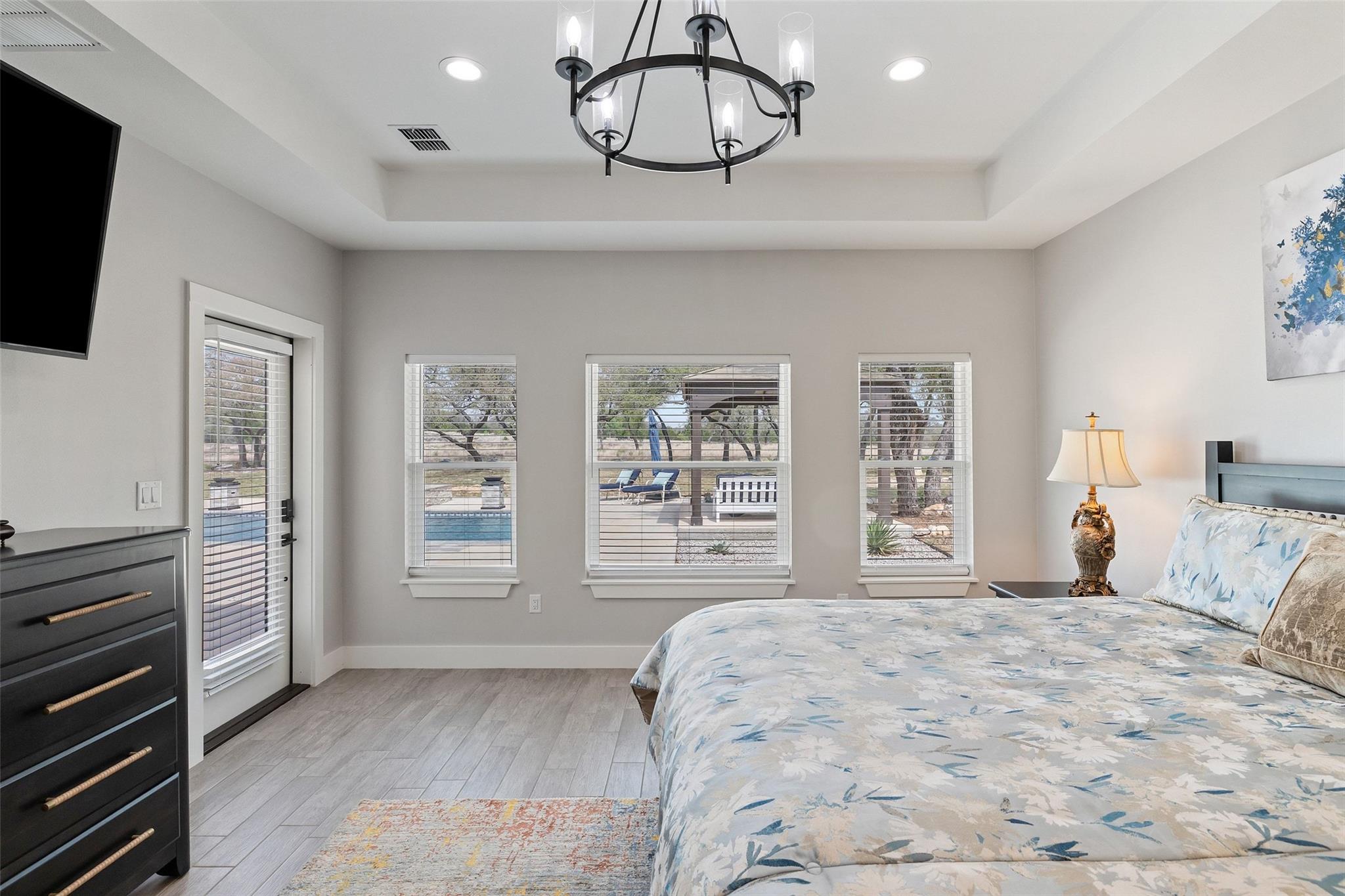 889 Brock Hollow Dr, Johnson City, TX 78636