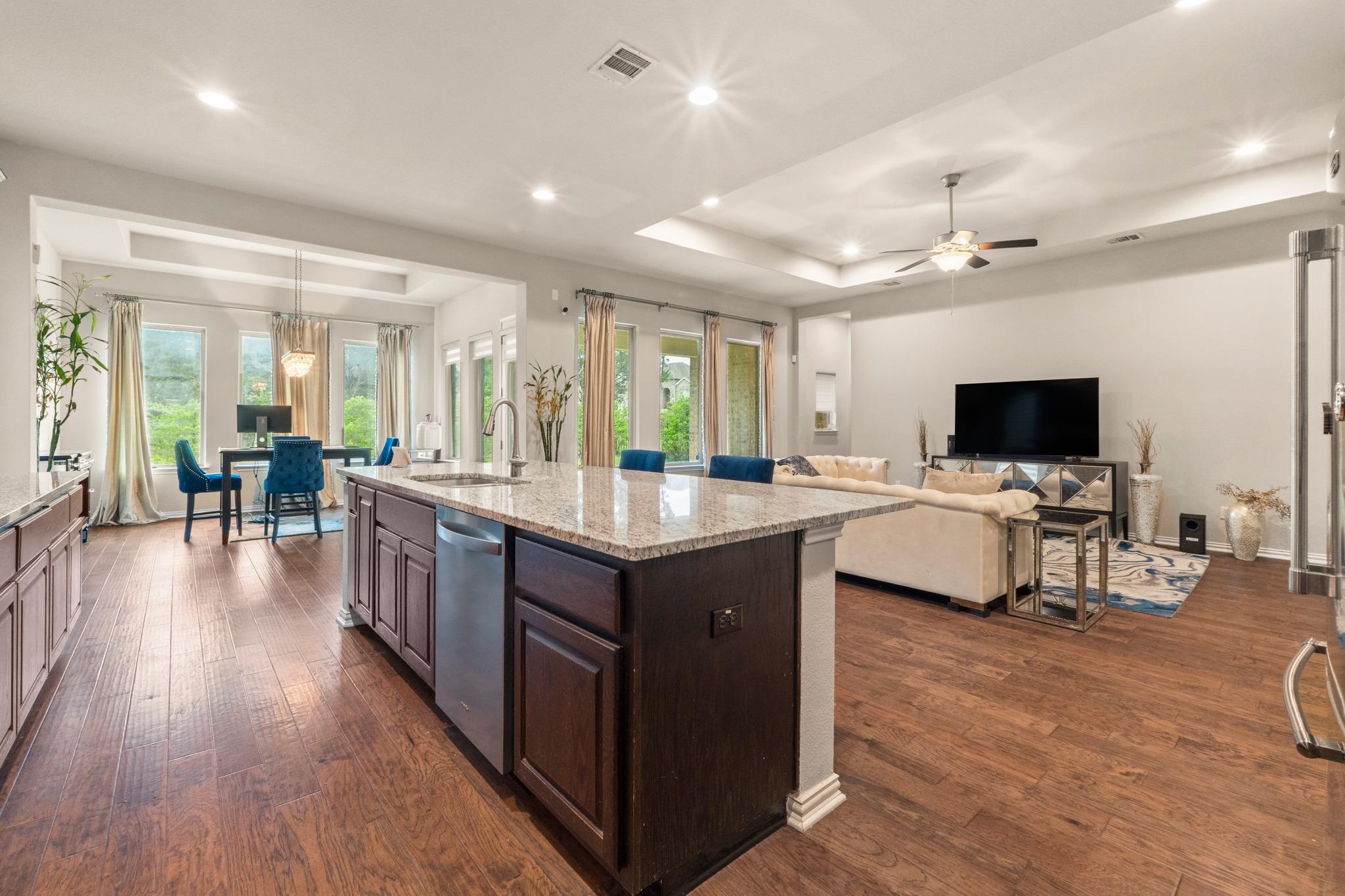 126 Medina Hills Ct, Austin, TX 78737