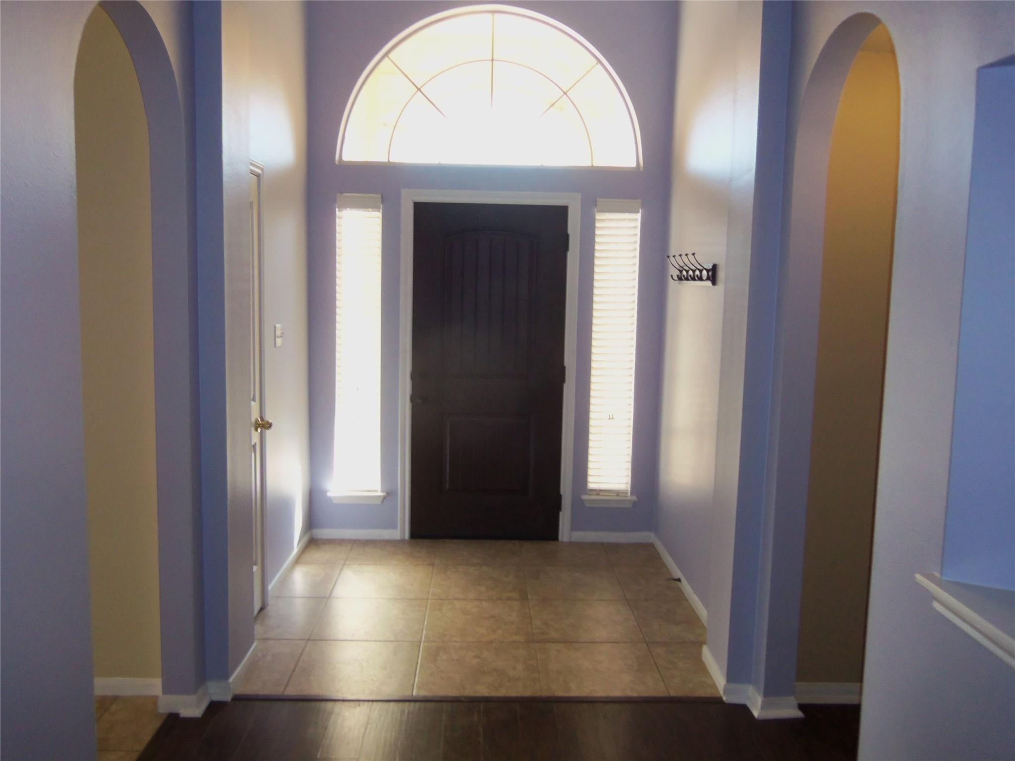 8916 Colberg Dr, Austin, TX 78749